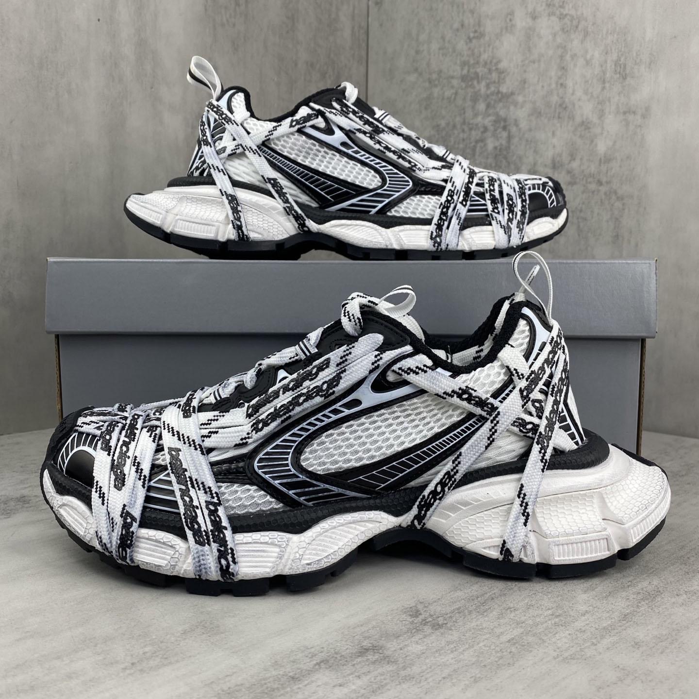 Balenciaga Balenciaga 3XL Extreme Laces Logo Sneaker - DopestKickz