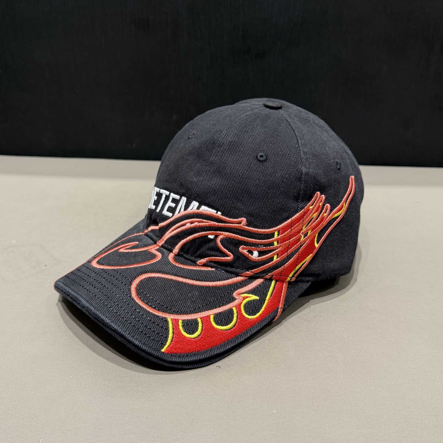 Vetements Cap  - DopestKickz