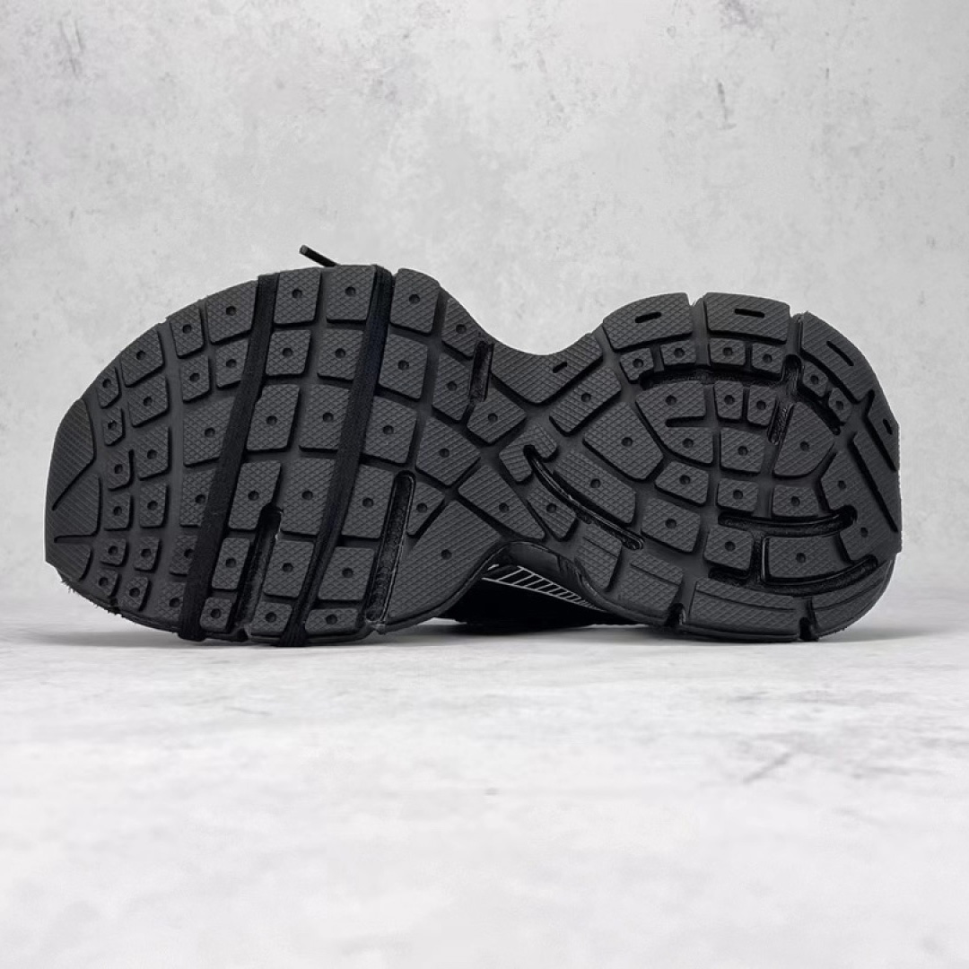 Balenciaga 3XL Sneaker 'Worn-Out - Black White' - DopestKickz