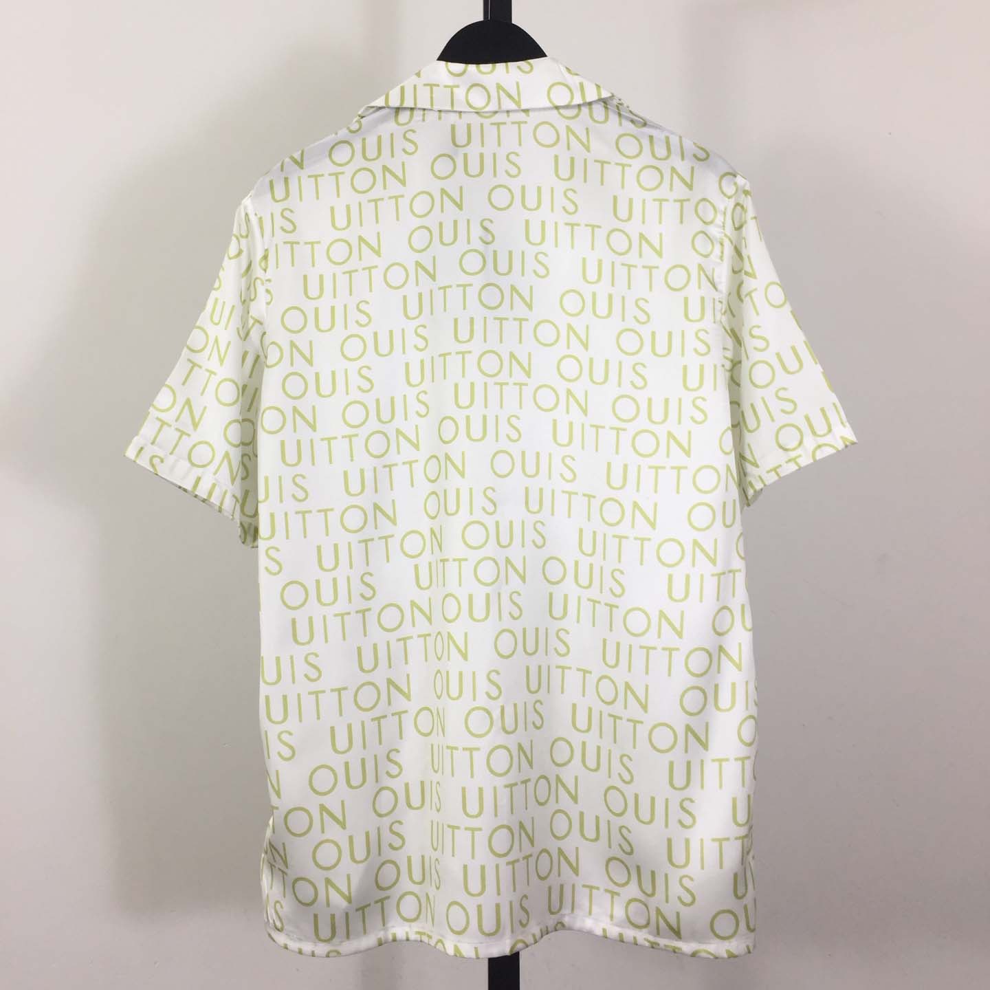 Louis Vuitton Short-Sleeved Printed Silk Shirt   1AJUTC - DopestKickz