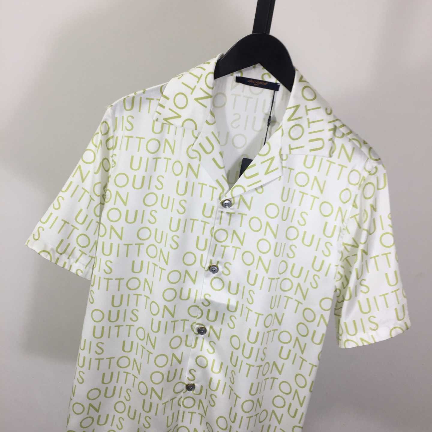 Louis Vuitton Short-Sleeved Printed Silk Shirt   1AJUTC - DopestKickz