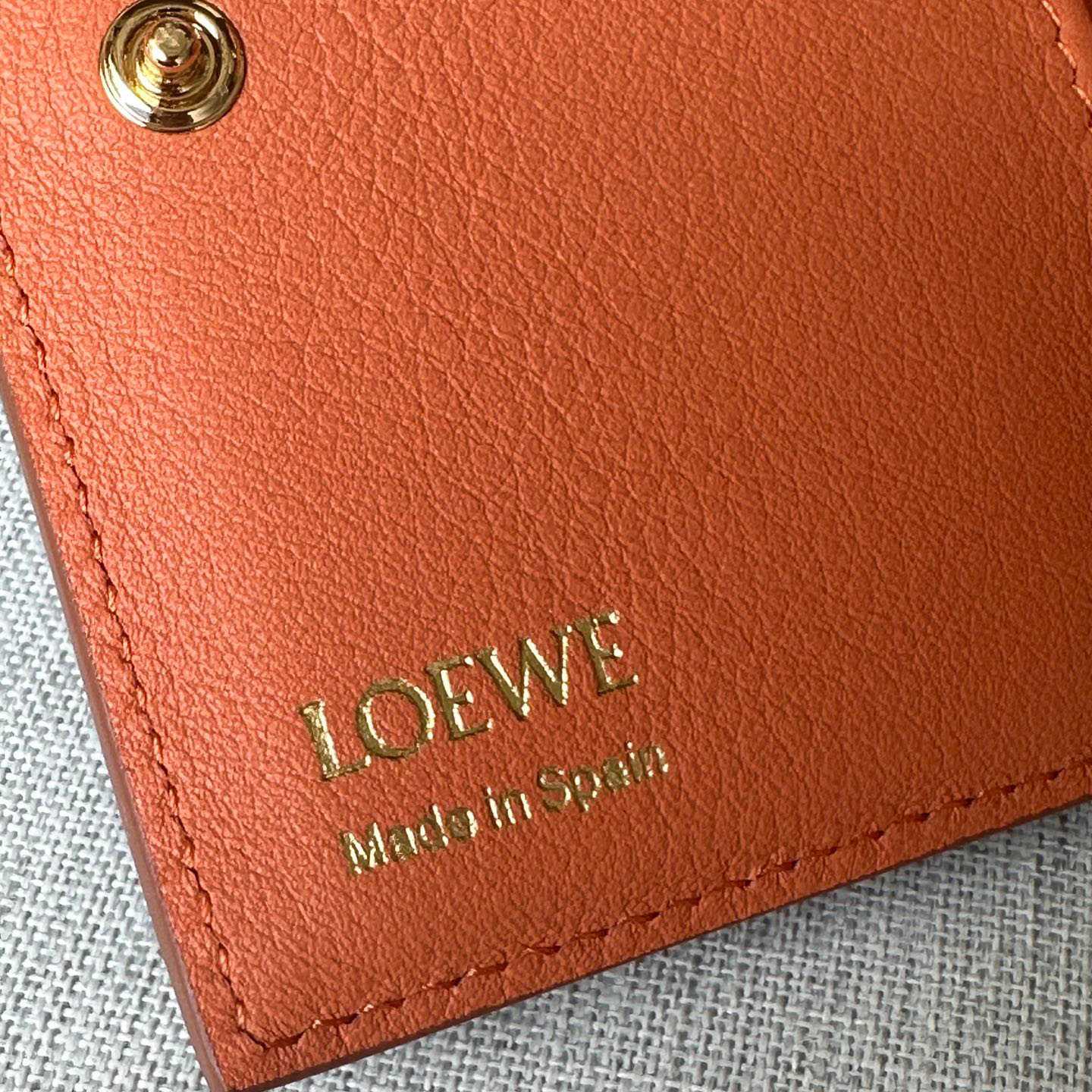 Loewe Knot Compact Wallet - DopestKickz