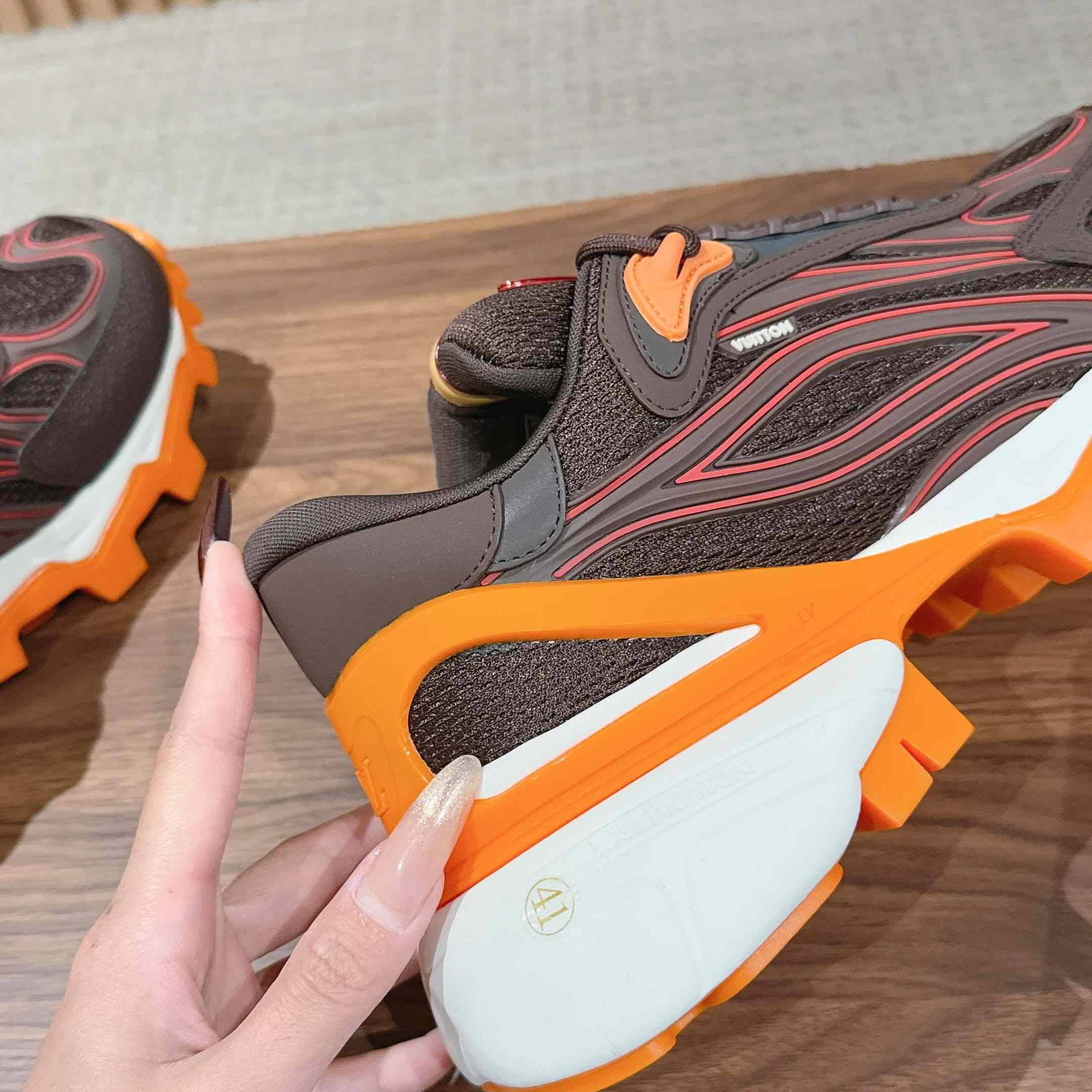 Louis Vuitton Summit Sneaker 1AJAF6 - DopestKickz