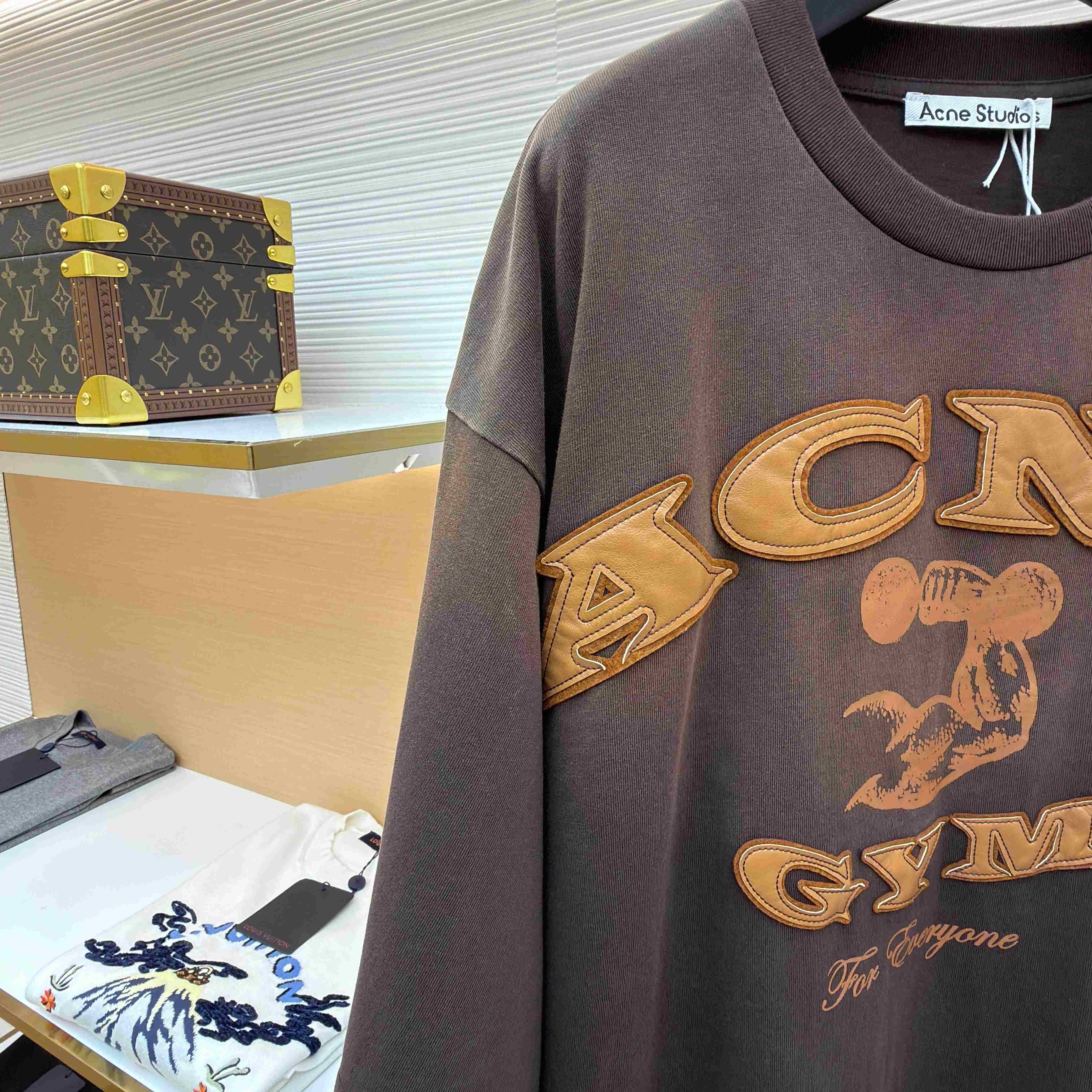 Acne Studios  Gym Logo T-shirt - DopestKickz