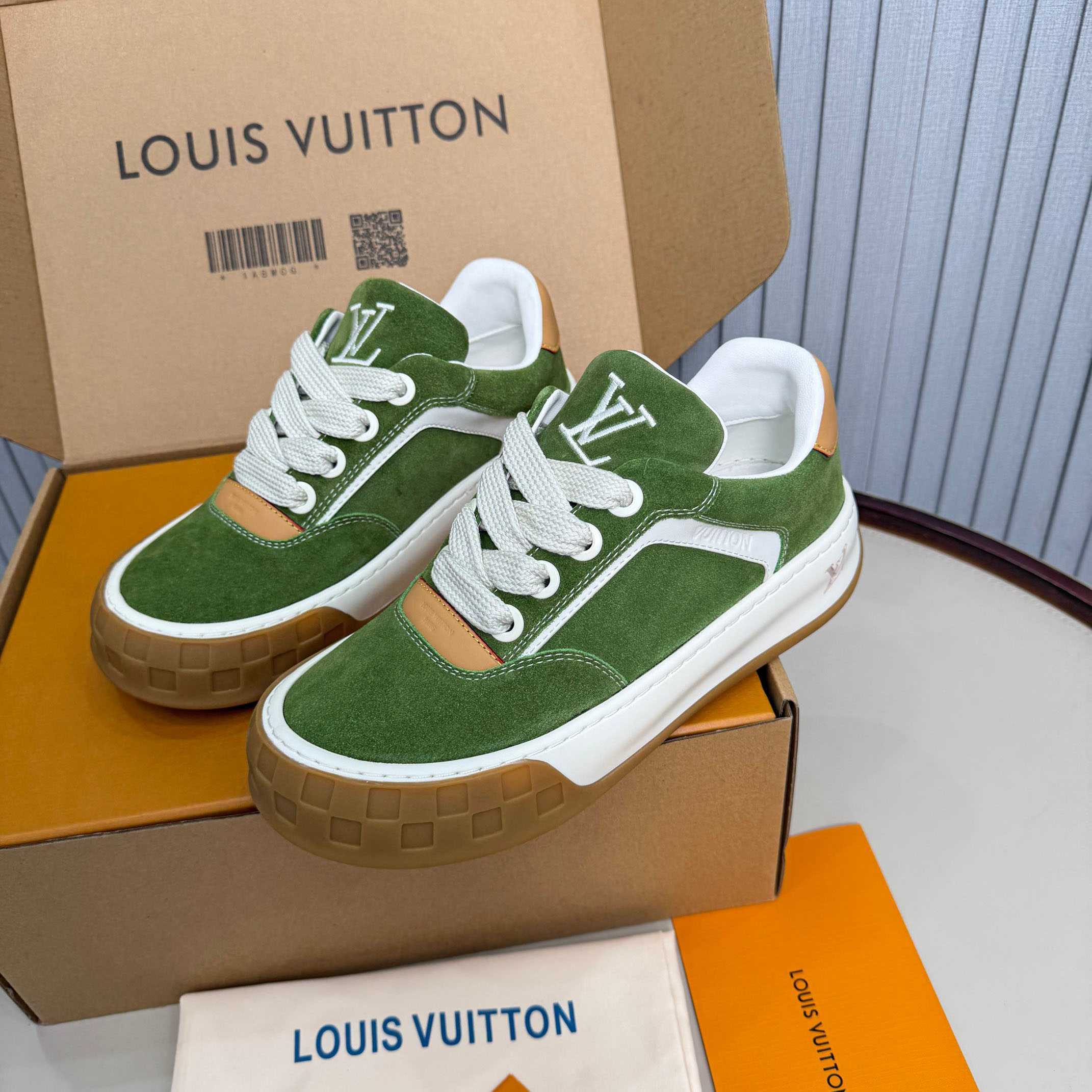 Louis Vuitton LV Tilted Sneaker 1AJTH1 - DopestKickz