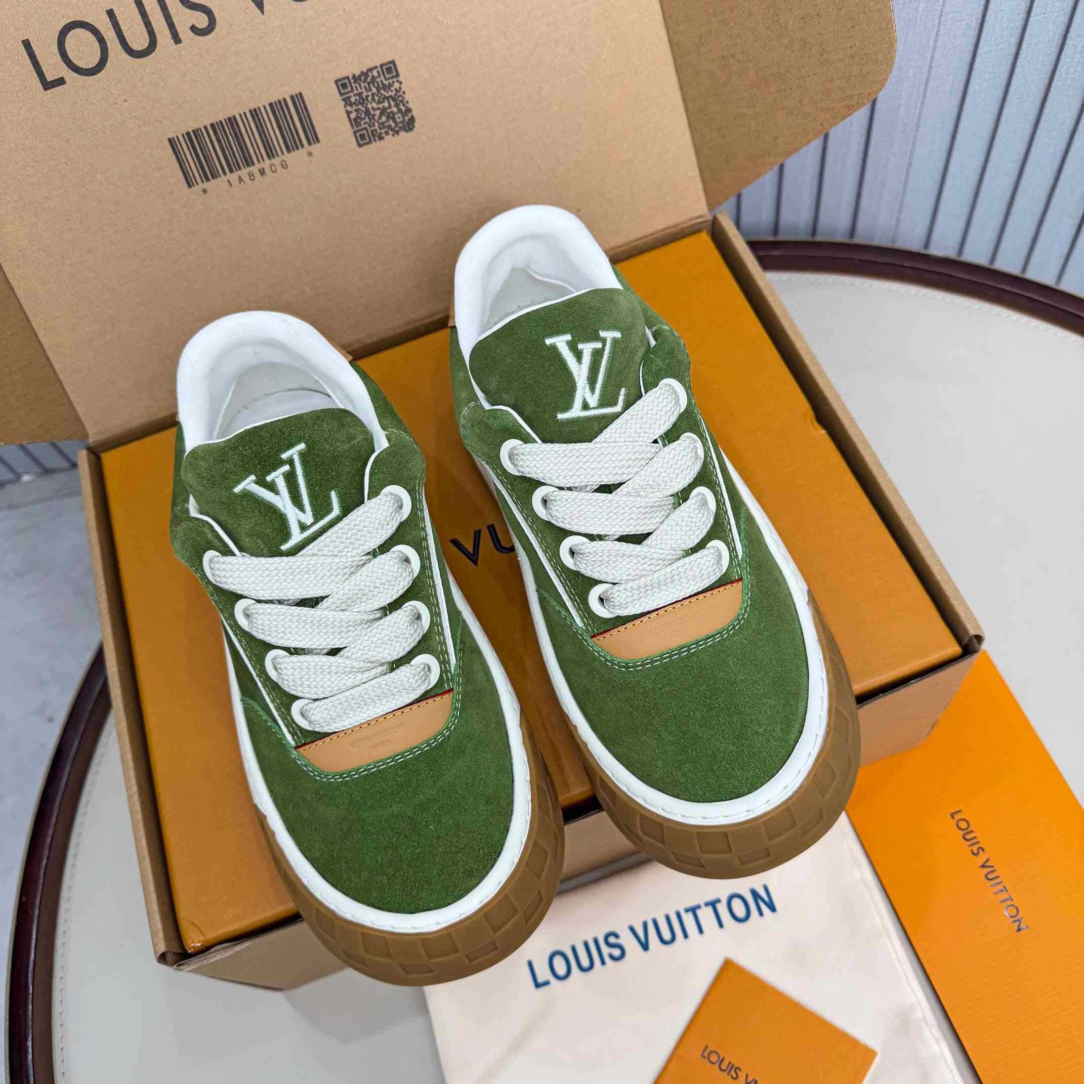 Louis Vuitton LV Tilted Sneaker 1AJTH1 - DopestKickz