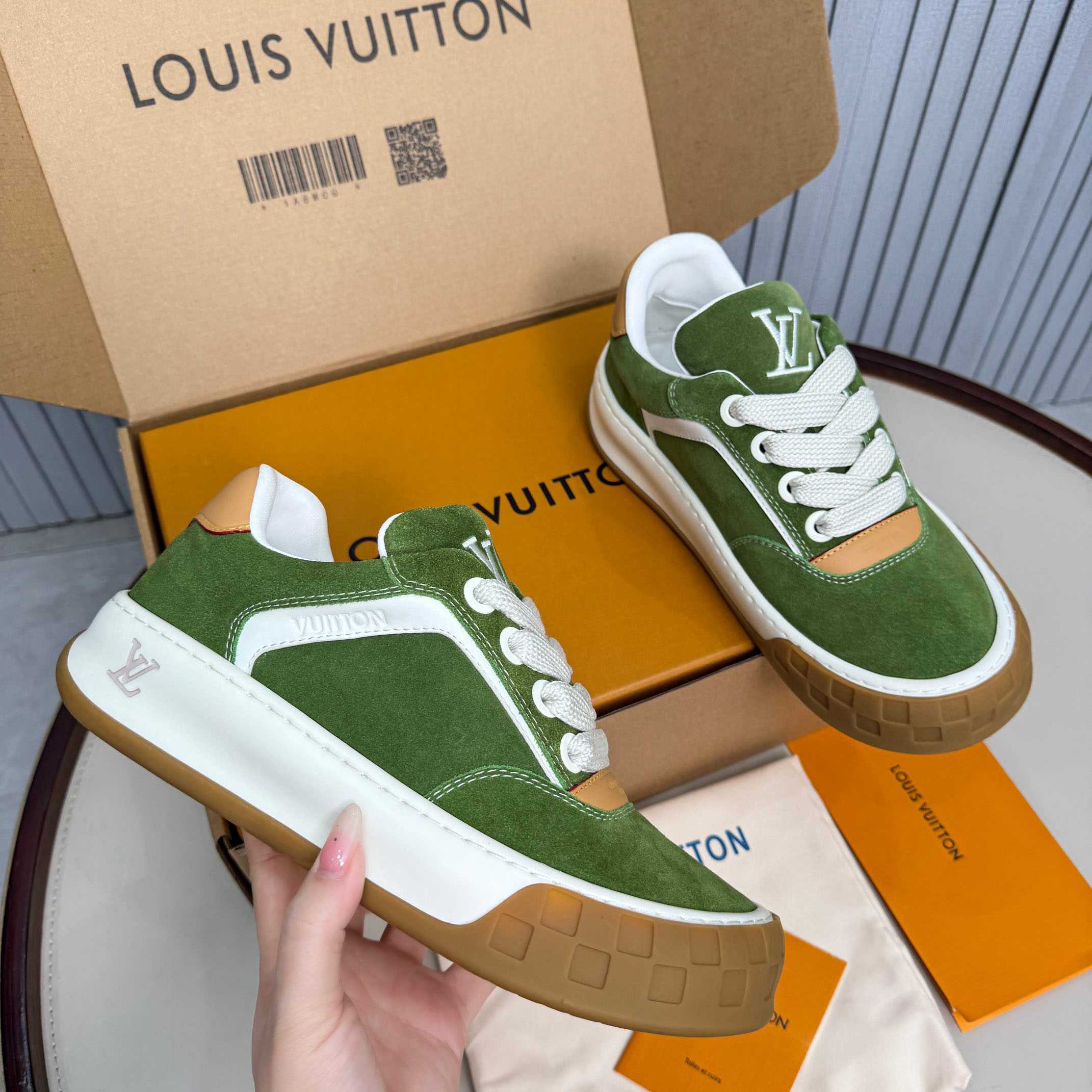 Louis Vuitton LV Tilted Sneaker 1AJTH1 - DopestKickz