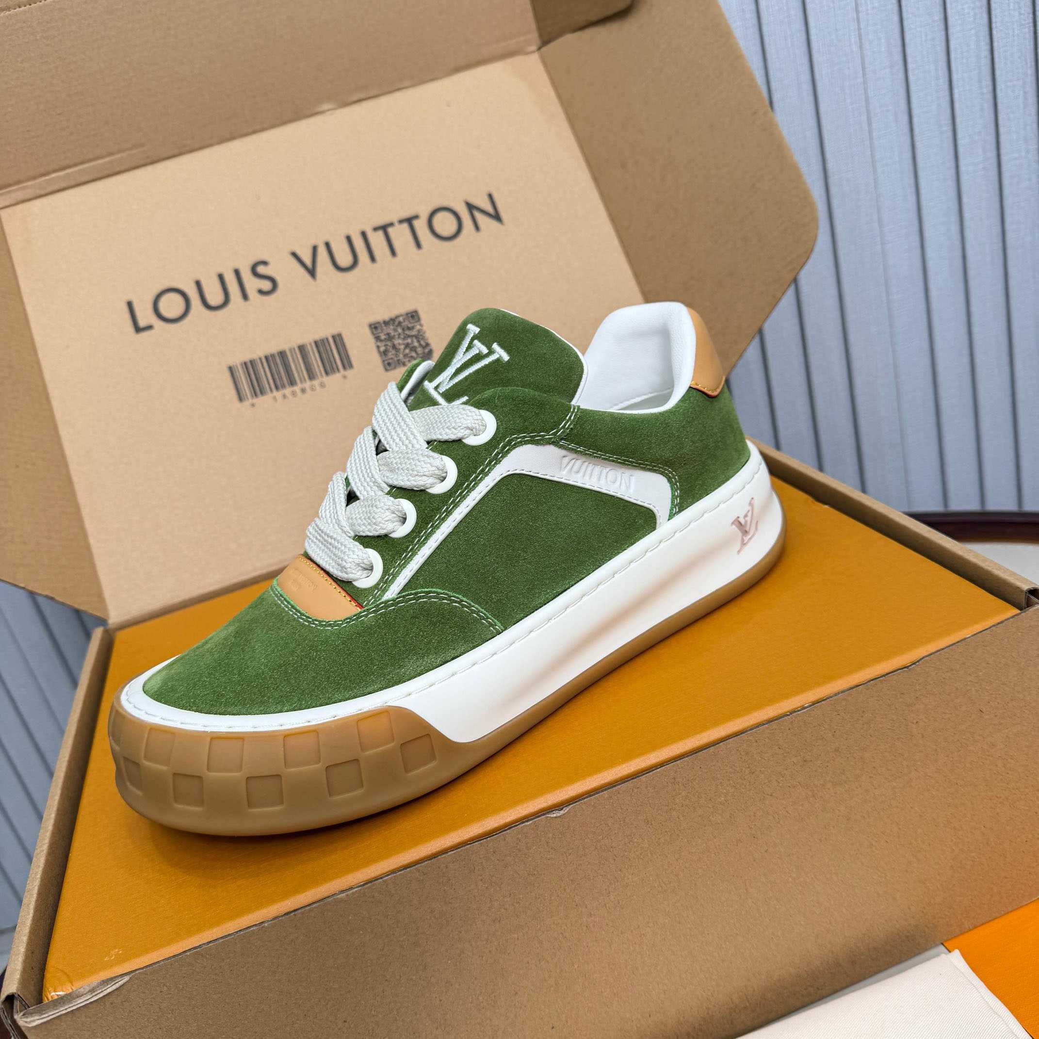 Louis Vuitton LV Tilted Sneaker 1AJTH1 - DopestKickz