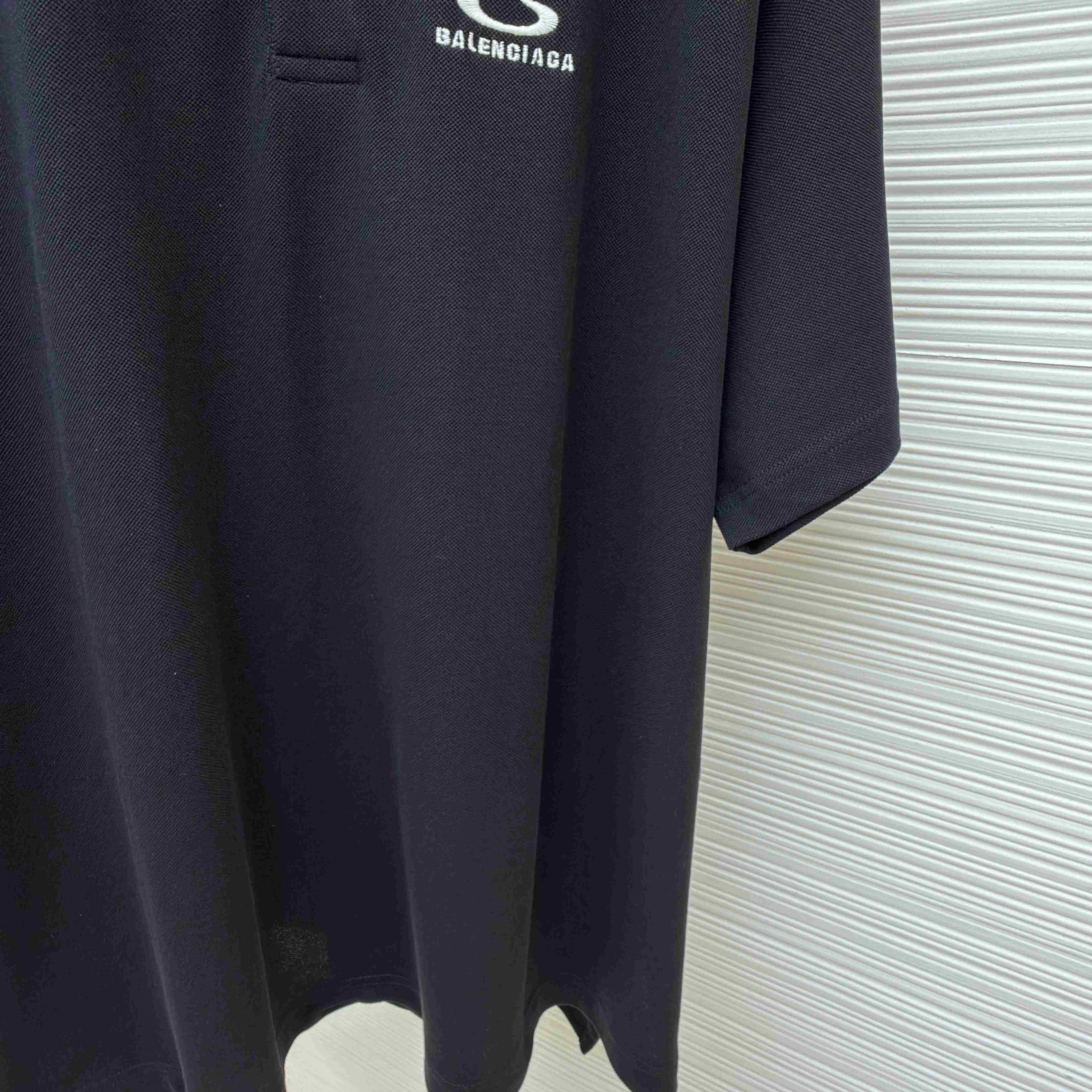 Balenciaga Laurel Classic Regular Polo In Black - DopestKickz