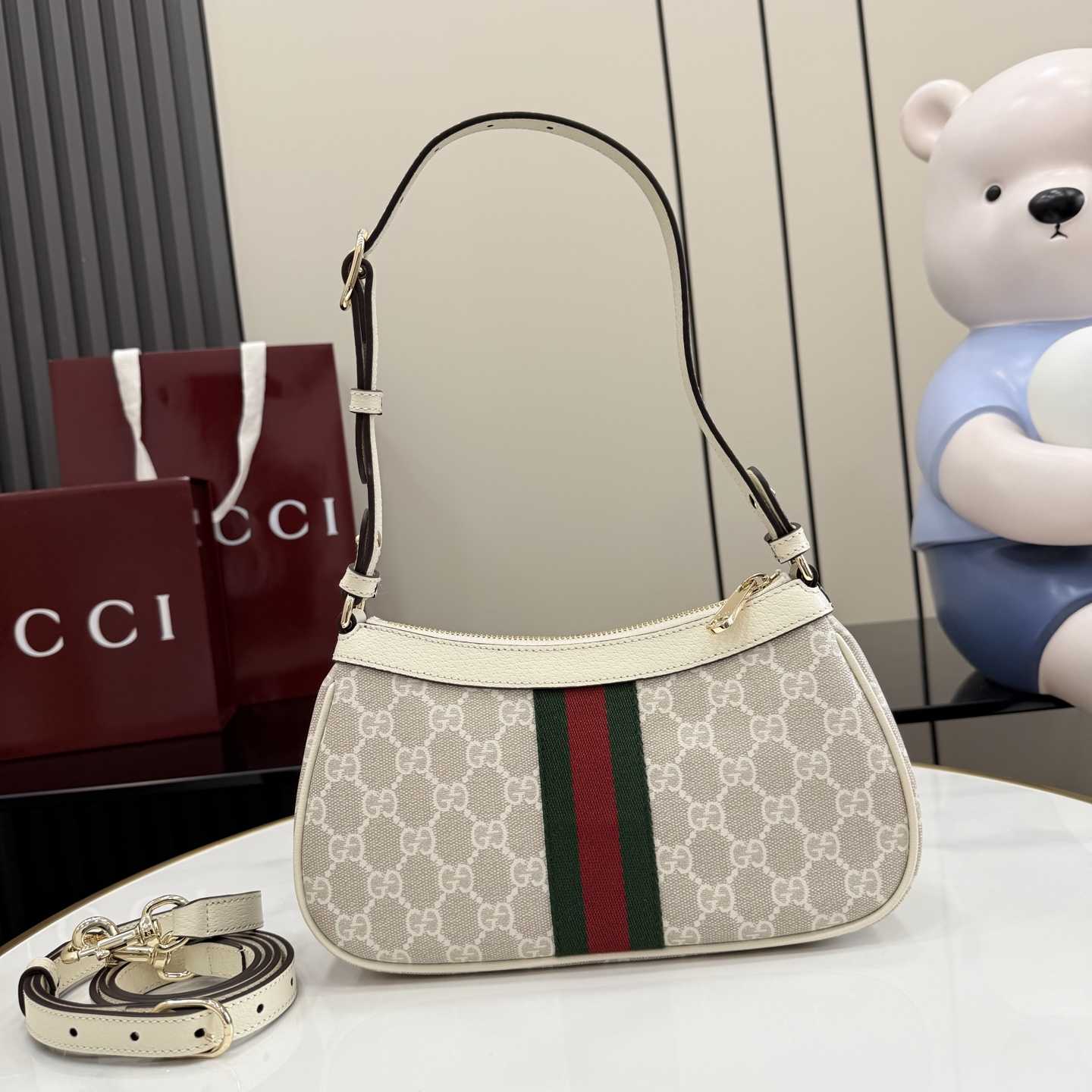 Gucci Ophidia Small Shoulder Bag - DopestKickz
