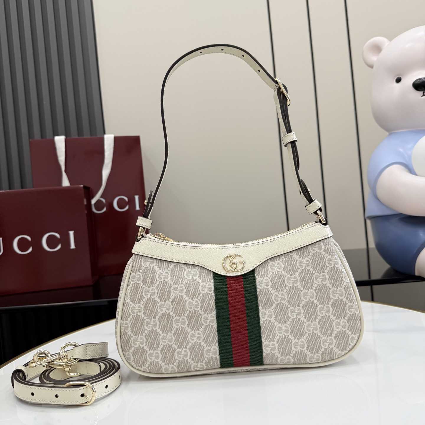 Gucci Ophidia Small Shoulder Bag - DopestKickz