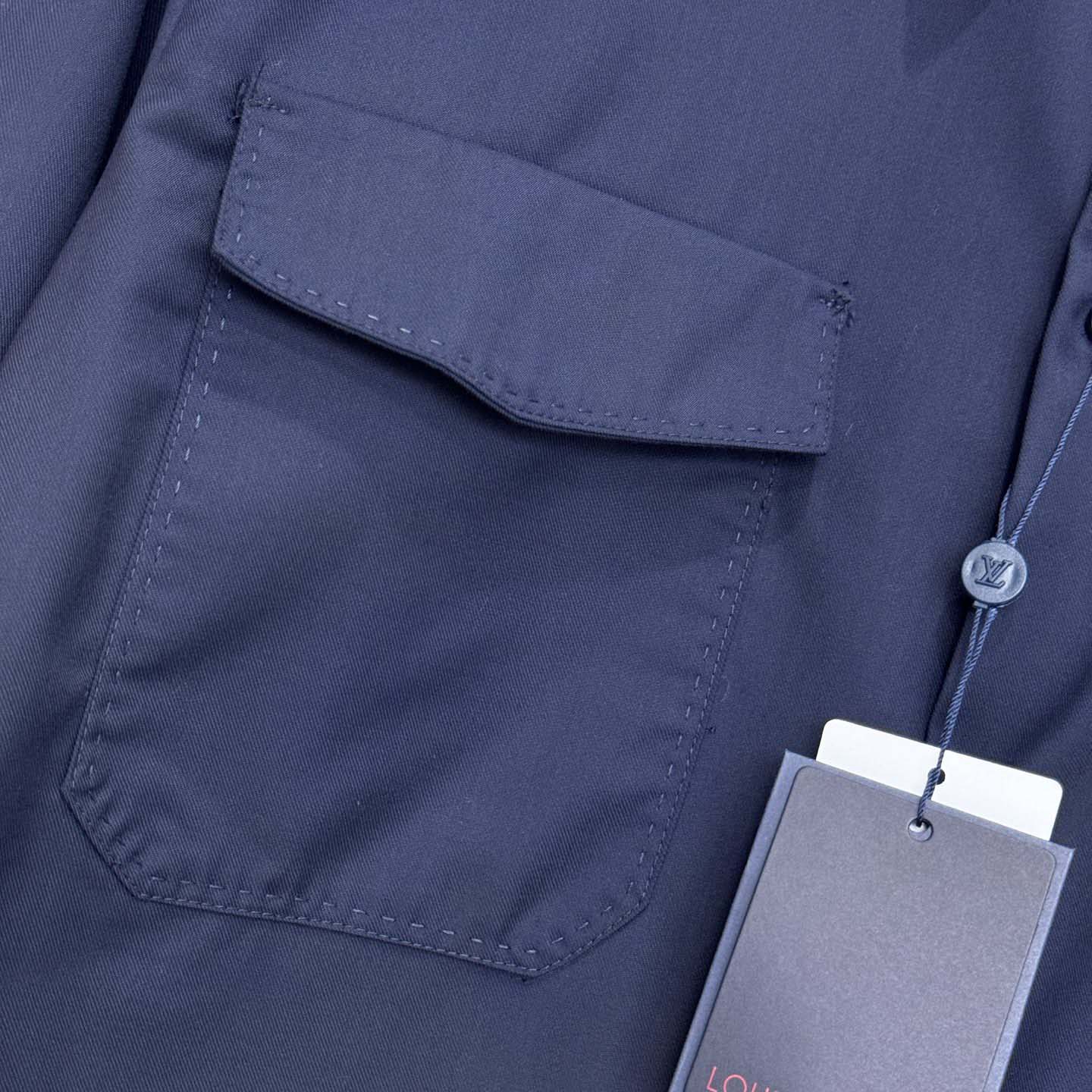 Louis Vuitton Long-Sleeved Cotton-Silk Crepe Shirt  1AJSPT - DopestKickz