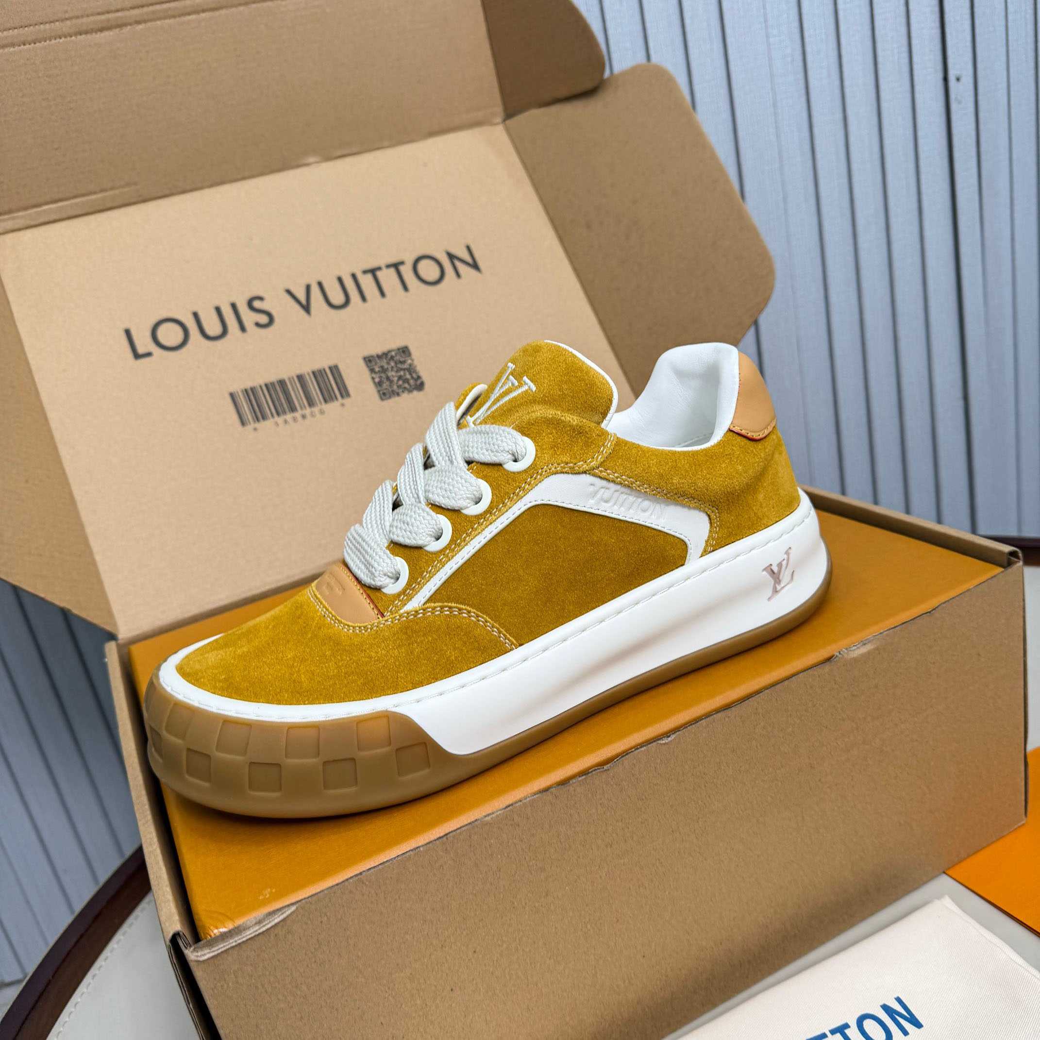 Louis Vuitton LV Tilted Sneaker 1AJTHL - DopestKickz