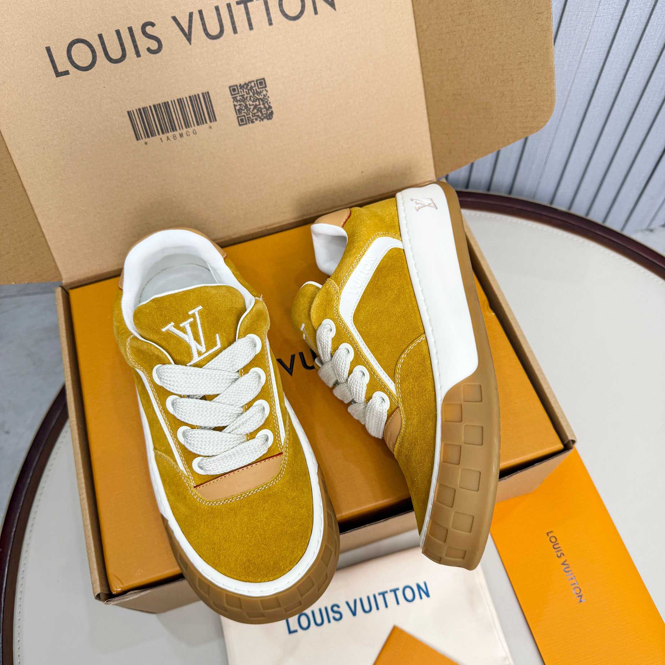 Louis Vuitton LV Tilted Sneaker 1AJTHL - DopestKickz