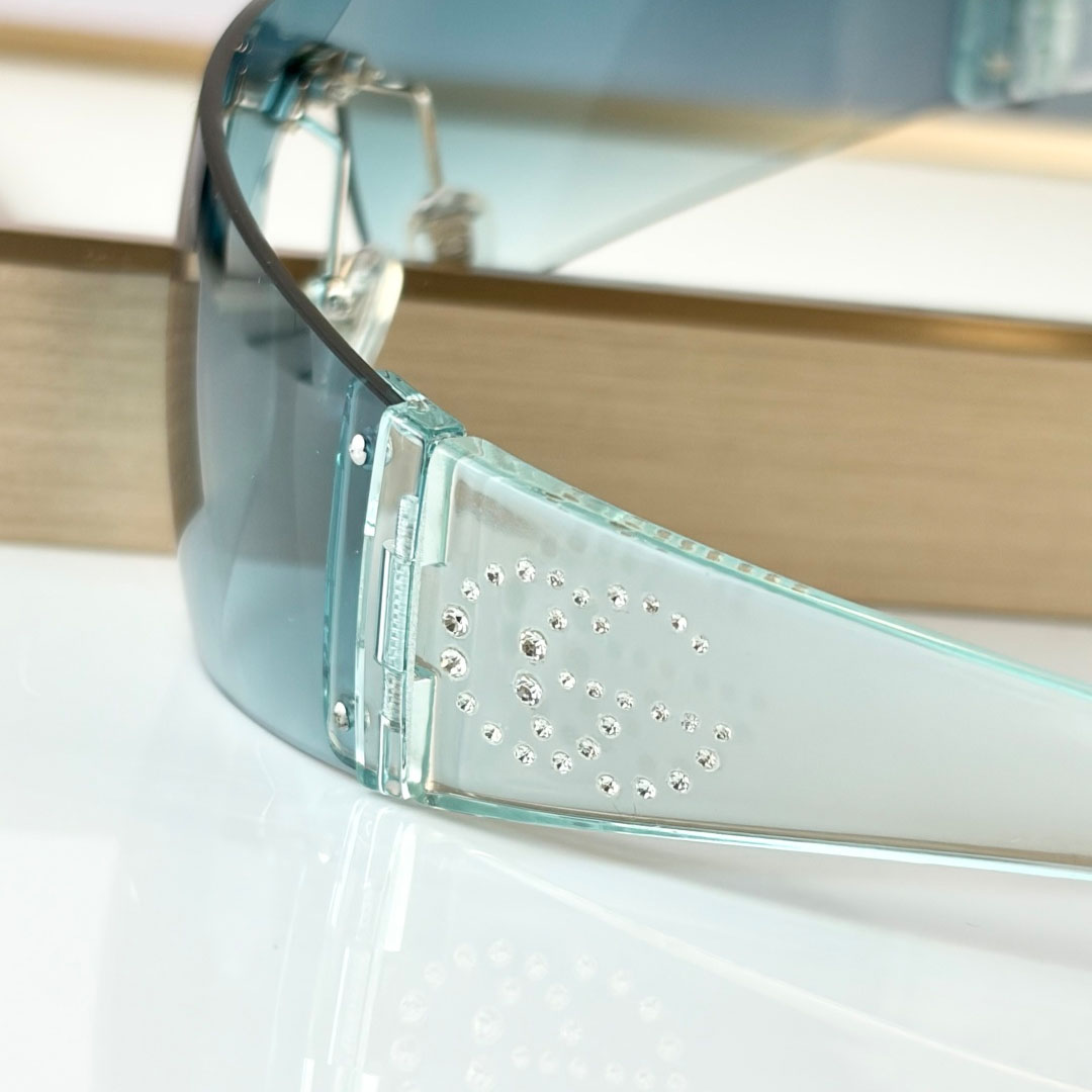 Gucci GG1958S Sunglasses  - DopestKickz