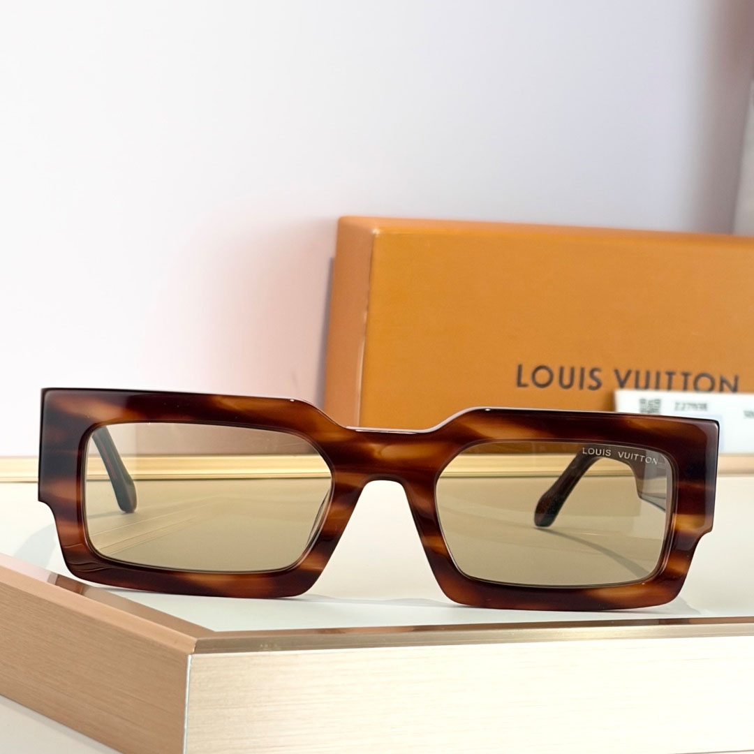 Louis Vuitton Z2703E Sunglasses    - DopestKickz