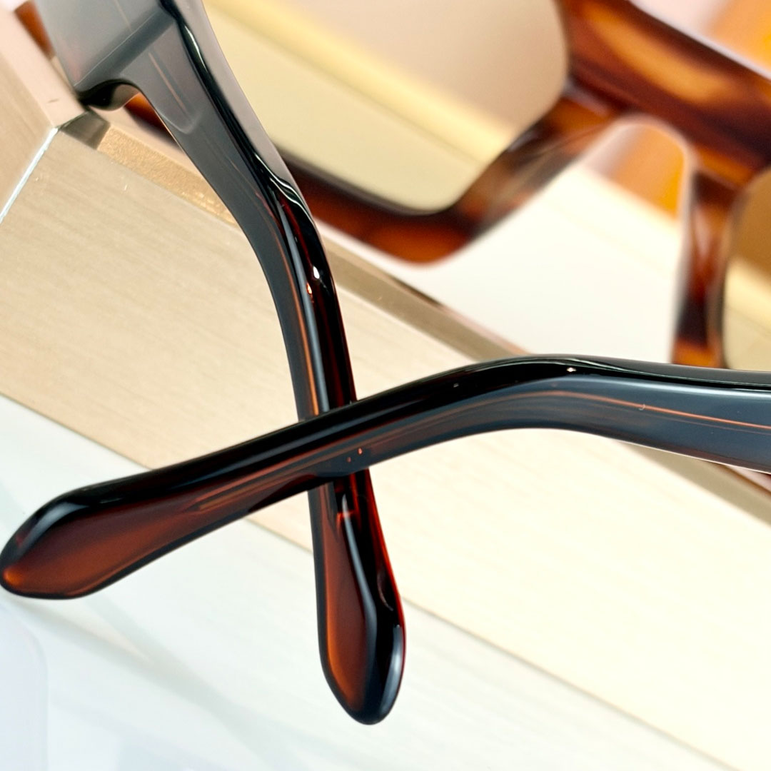 Louis Vuitton Z2703E Sunglasses    - DopestKickz