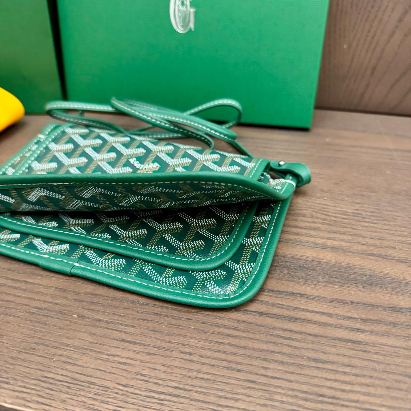 Goyard Plumet Pocket Wallet - DopestKickz