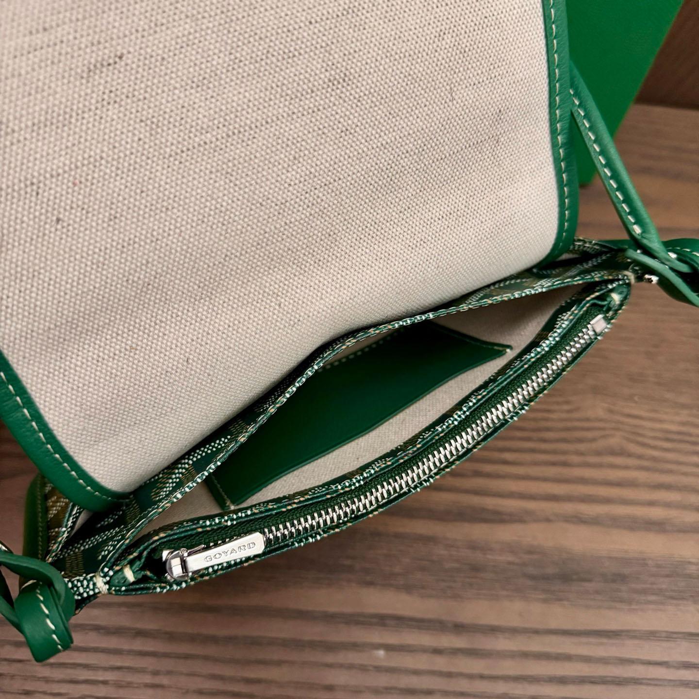 Goyard Plumet Pocket Wallet - DopestKickz