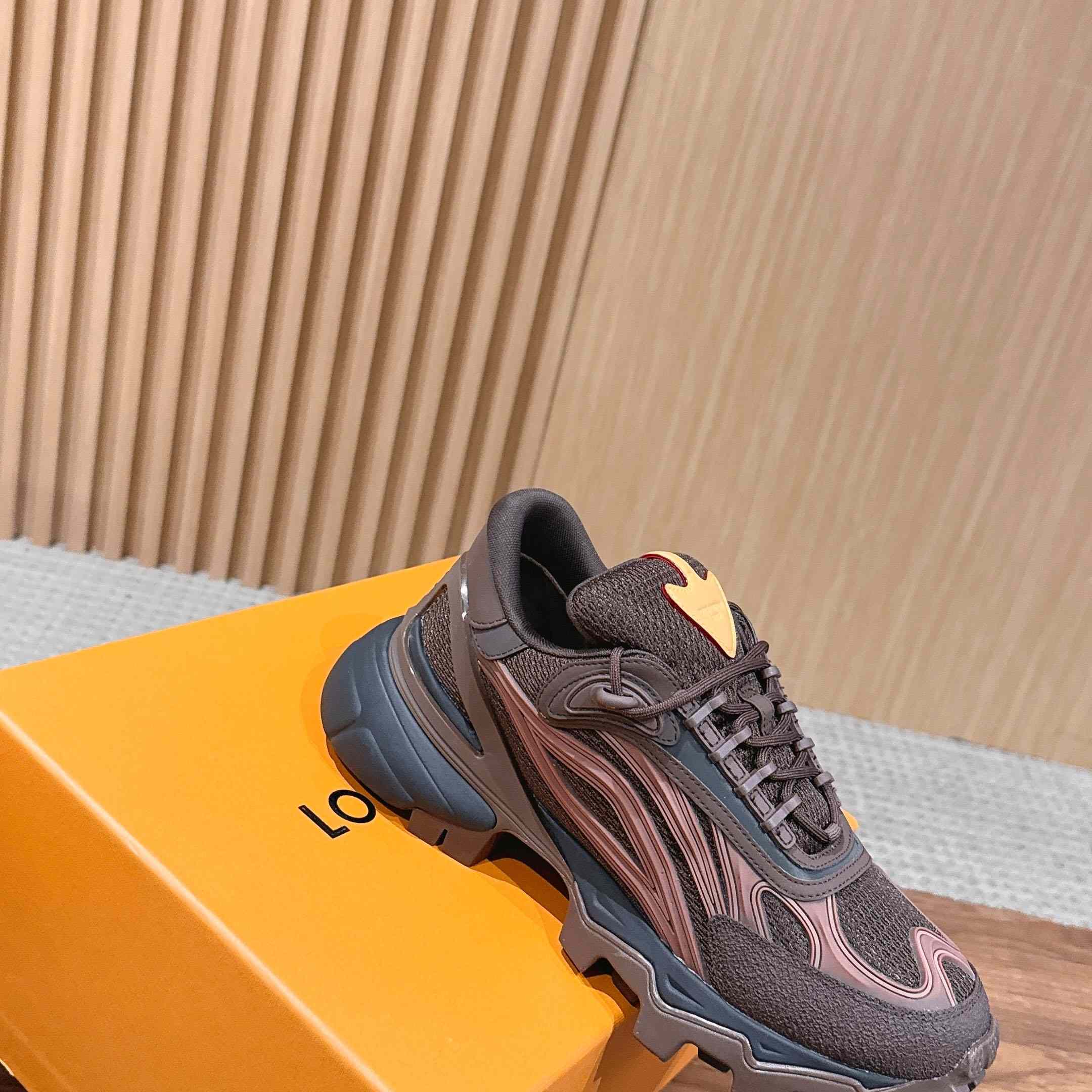 Louis Vuitton Summit Sneaker 1AJAGO - DopestKickz