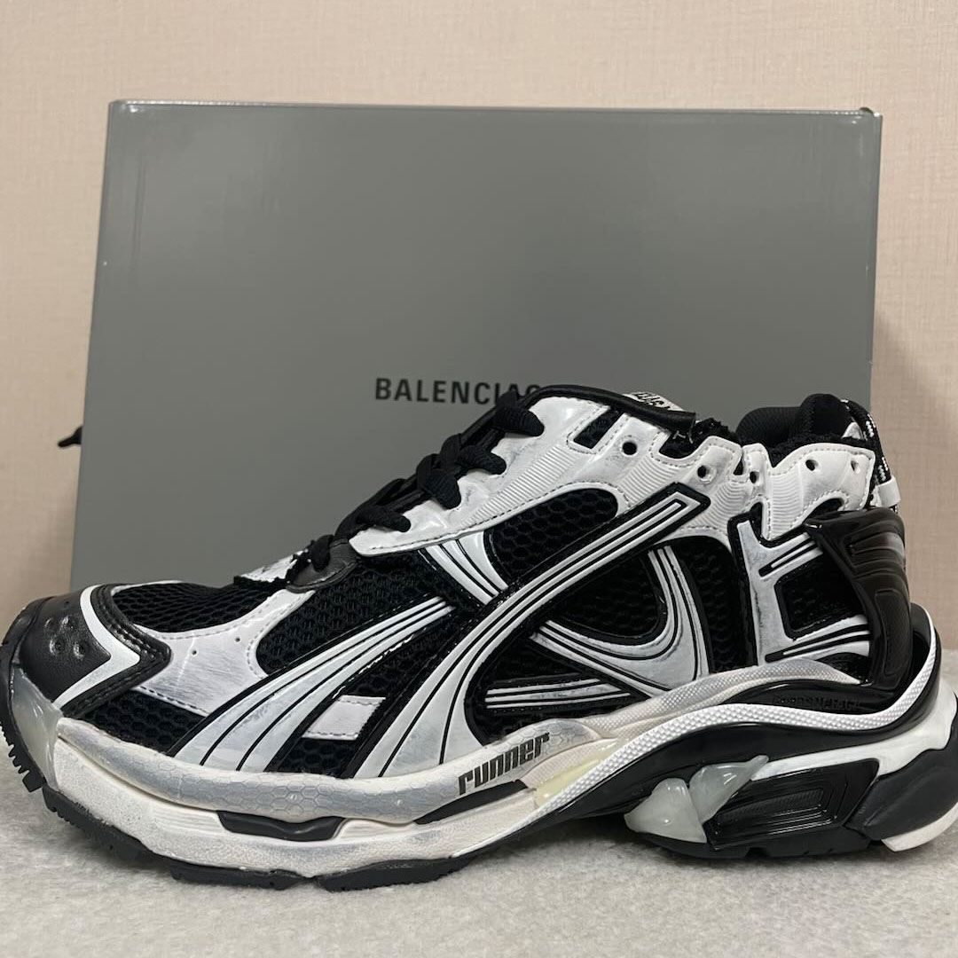 Balenciaga Runner Sneakers - DopestKickz