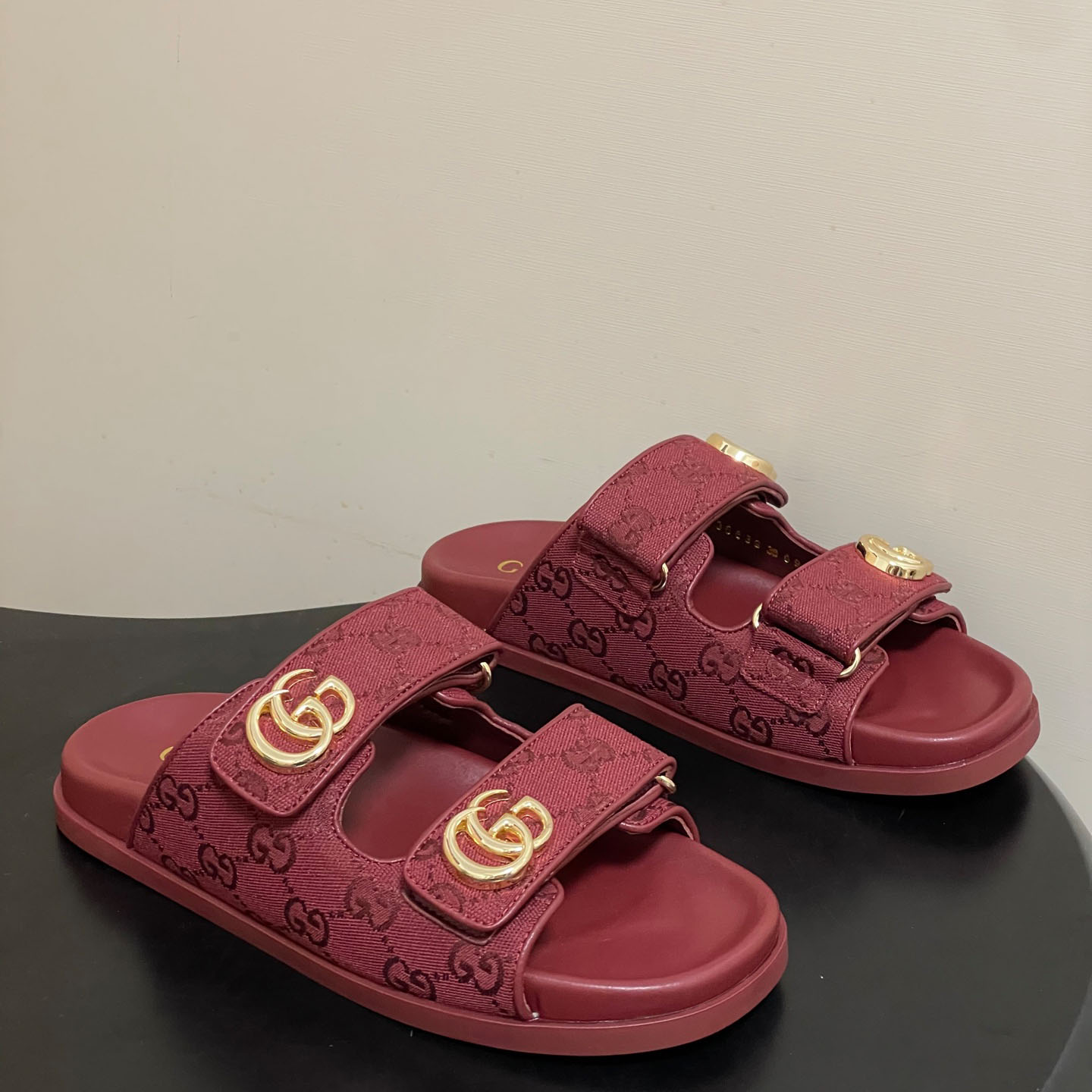 Gucci Sandal With Double G - DopestKickz