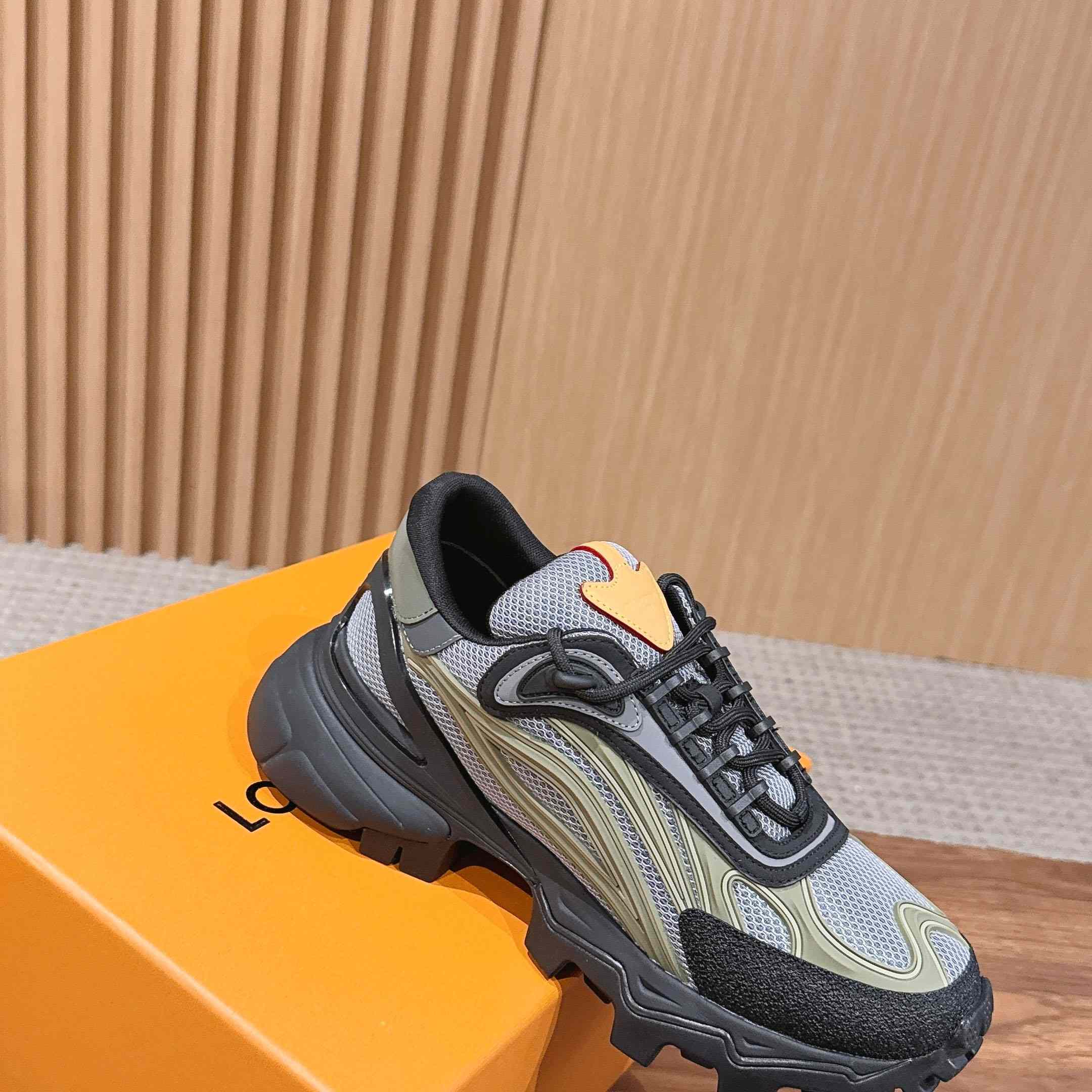 Louis Vuitton Summit Sneaker 1AJAFU - DopestKickz