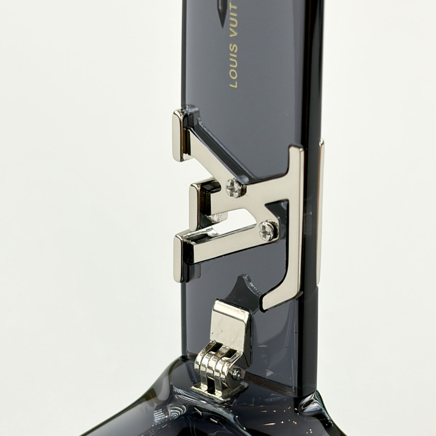 Louis Vuitton Sunglasses   Z2872U - DopestKickz