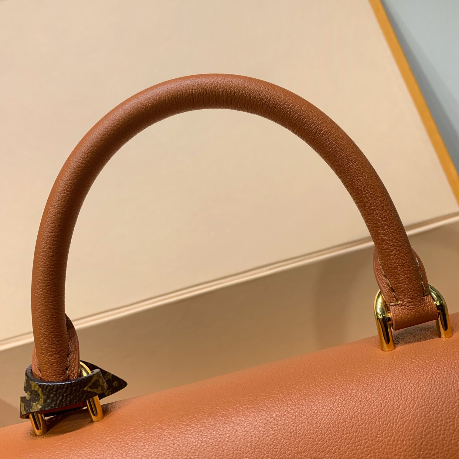 Louis Vuitton Madeleine BB M28288 - DopestKickz