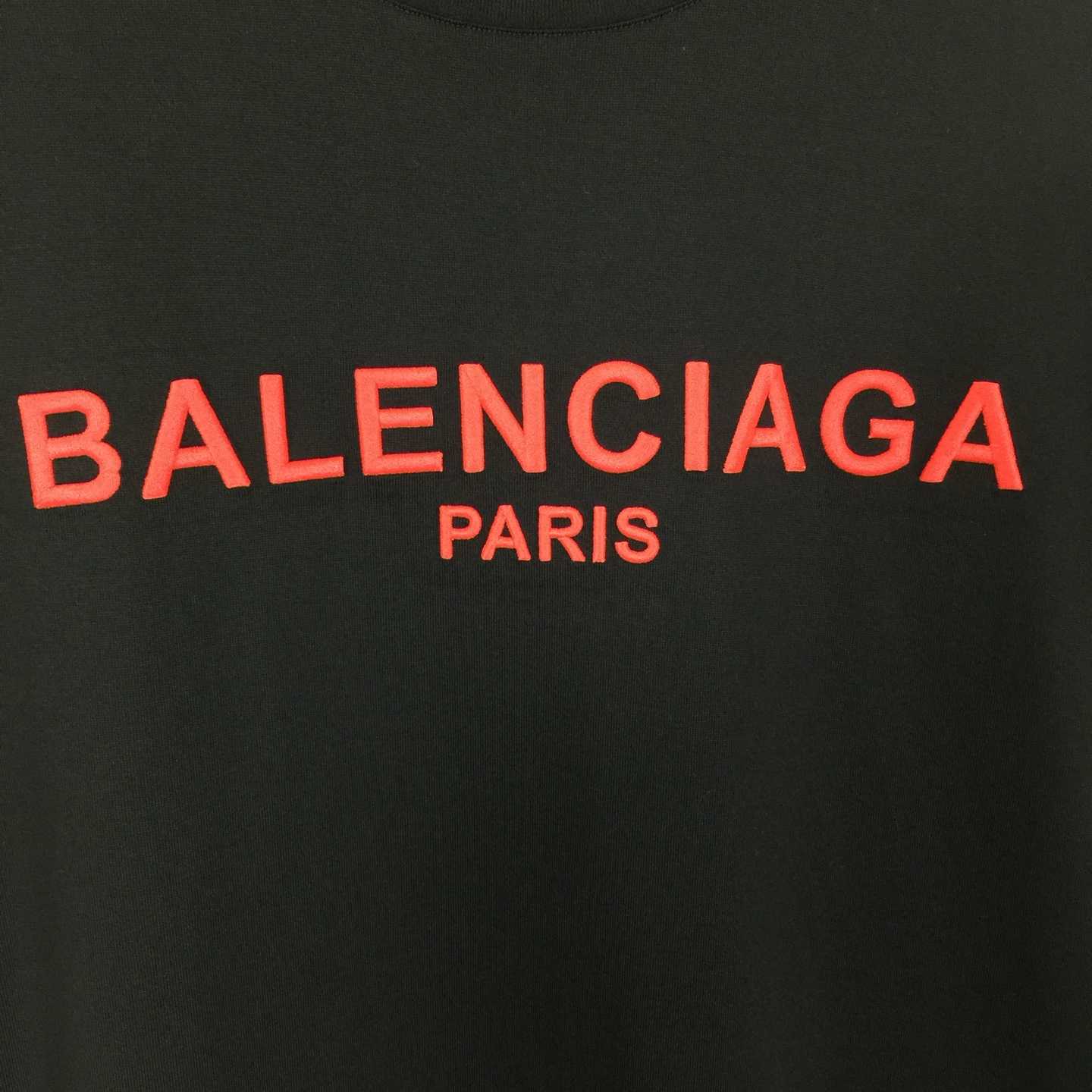 Balenciaga T-shirt Medium Fit  - DopestKickz