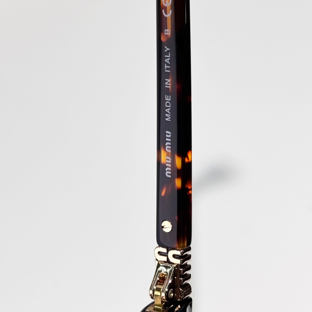 Miu Miu Sunglasses - DopestKickz