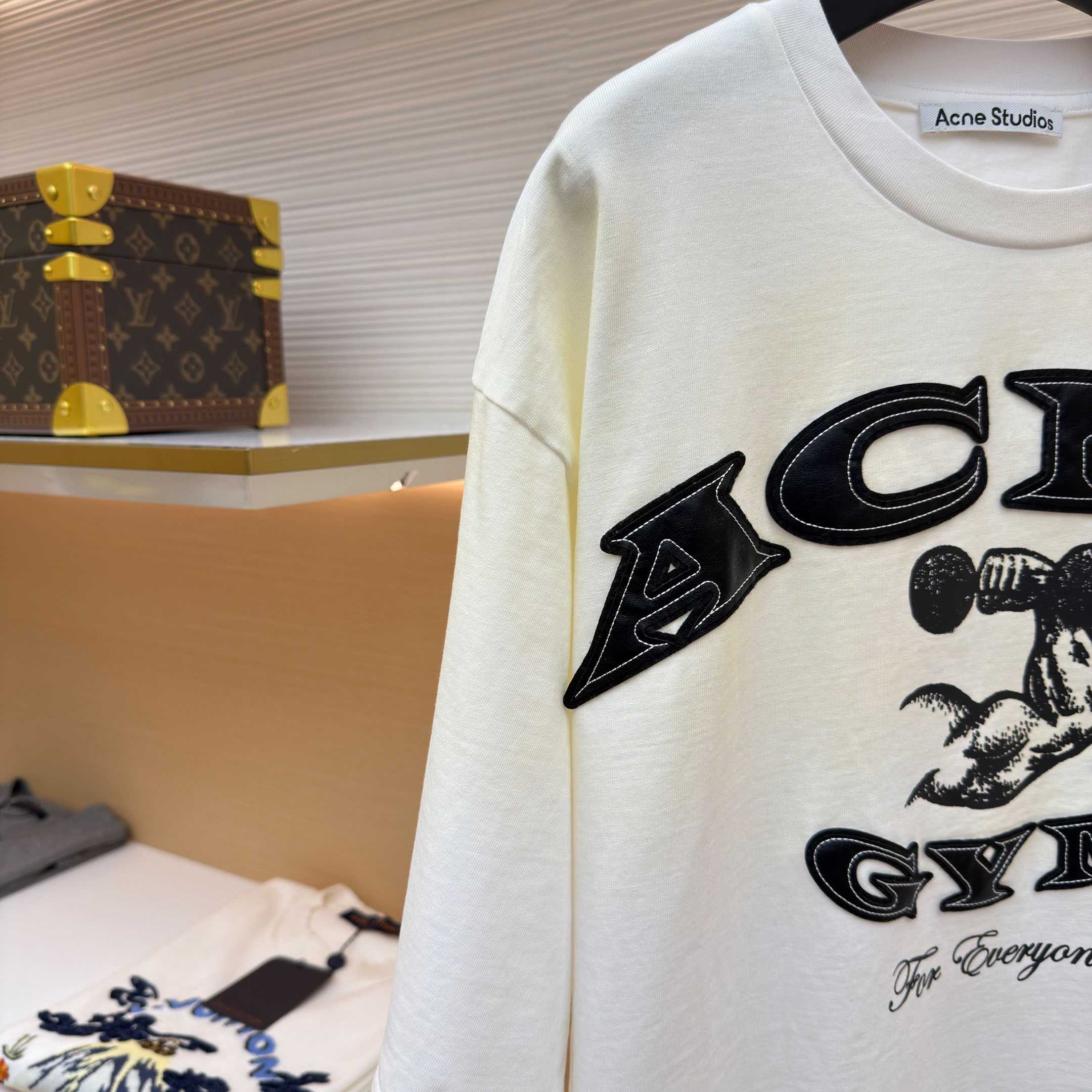 Acne Studios GYM LOGO T-SHIRT  - DopestKickz