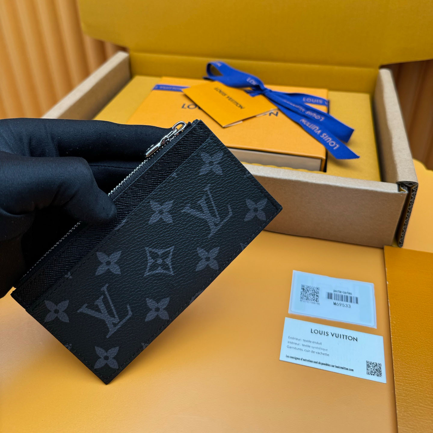 Louis Vuitton Coin Card Holder M69533 - DopestKickz