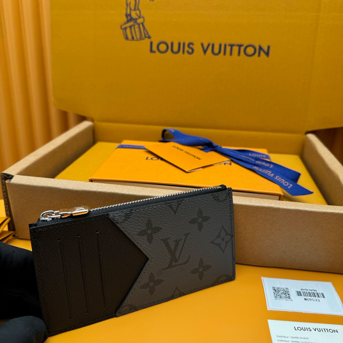 Louis Vuitton Coin Card Holder M69533 - DopestKickz