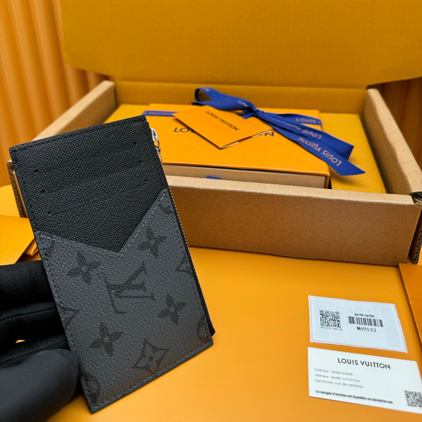 Louis Vuitton Coin Card Holder M69533 - DopestKickz