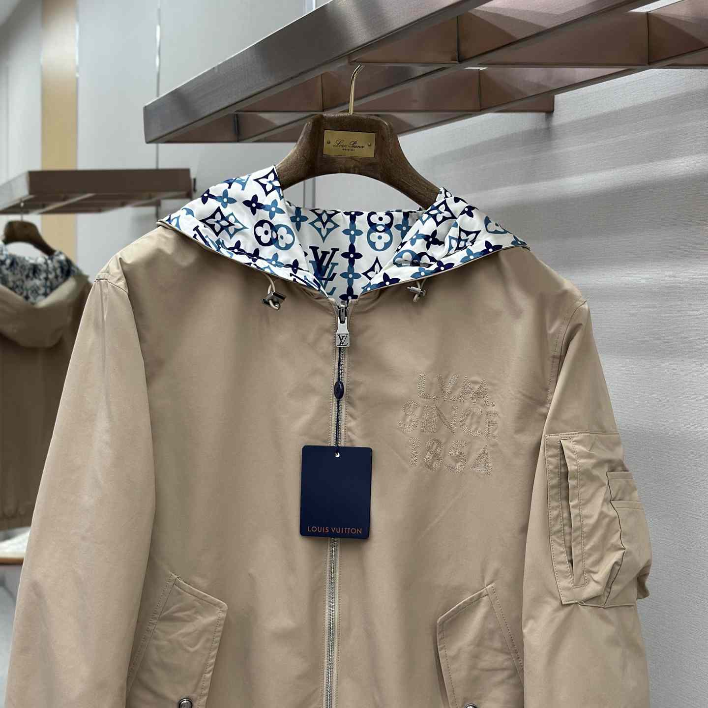 Louis Vuitton Reversible Windbreaker   1AJUW1 - DopestKickz