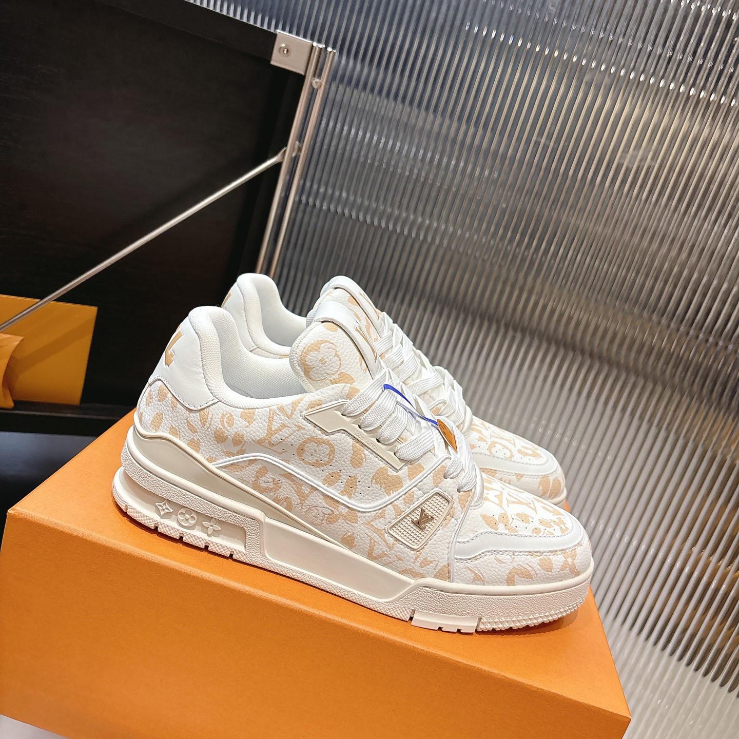 Louis Vuitton LV Trainer Sneaker   1AJJVN - DopestKickz