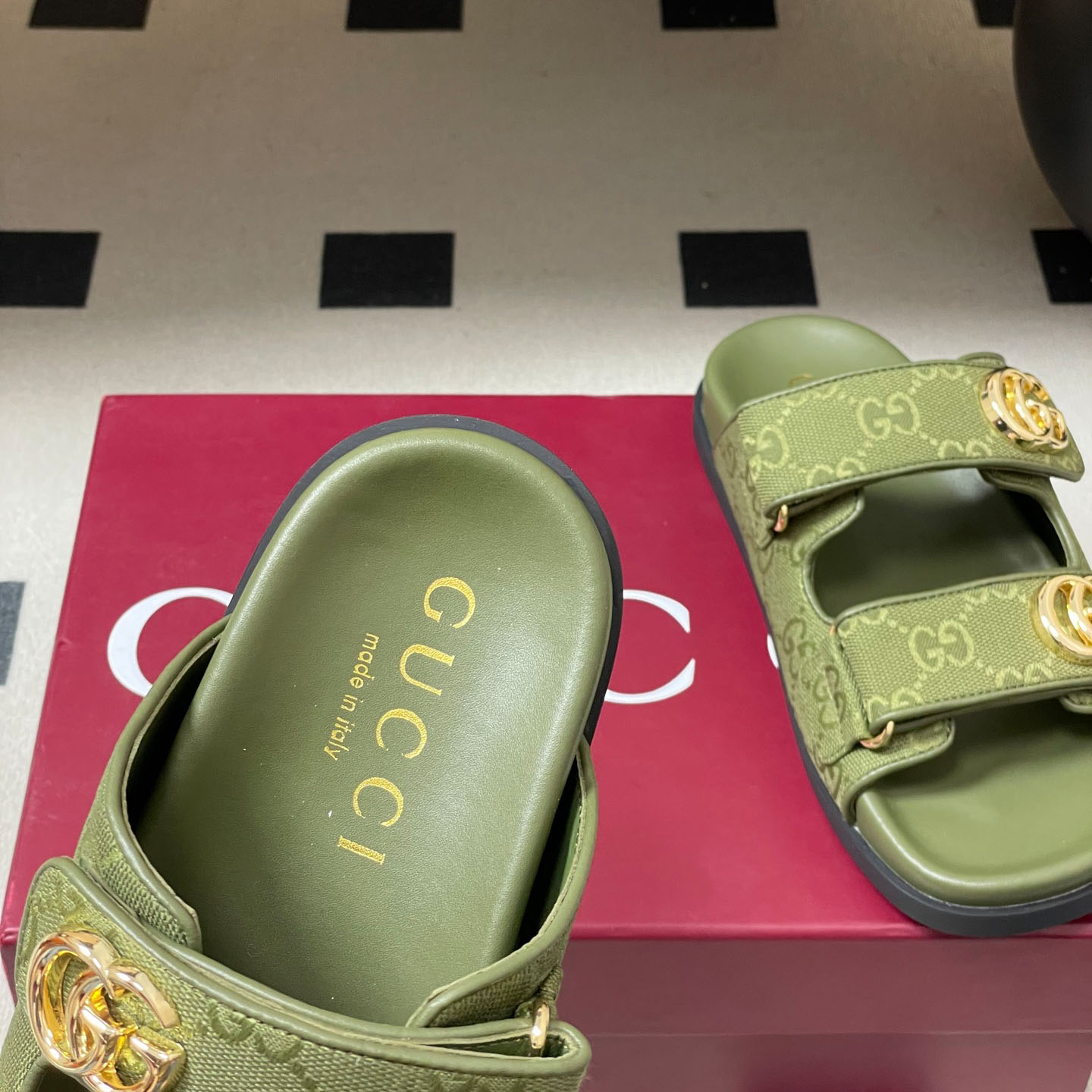 Gucci Sandal With Double G - DopestKickz
