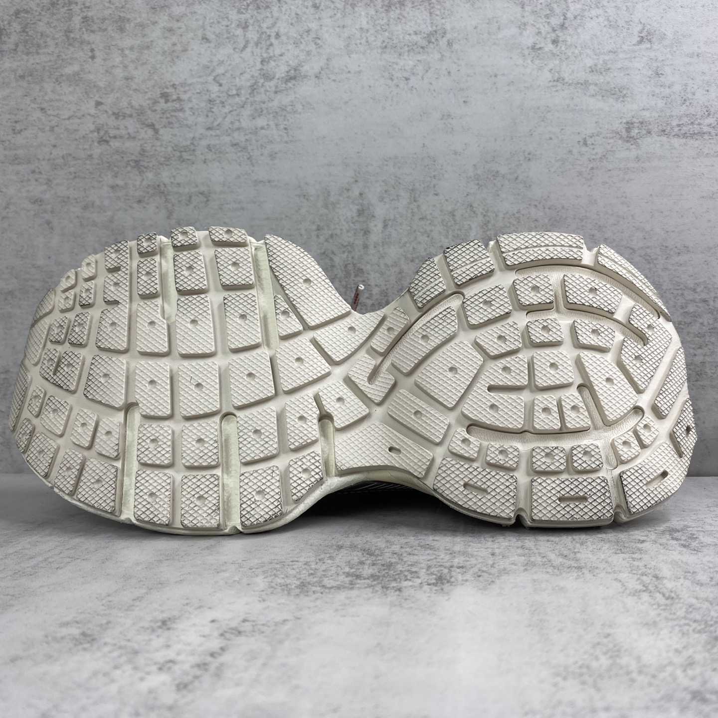 Balenciaga 3XL Sneaker - DopestKickz