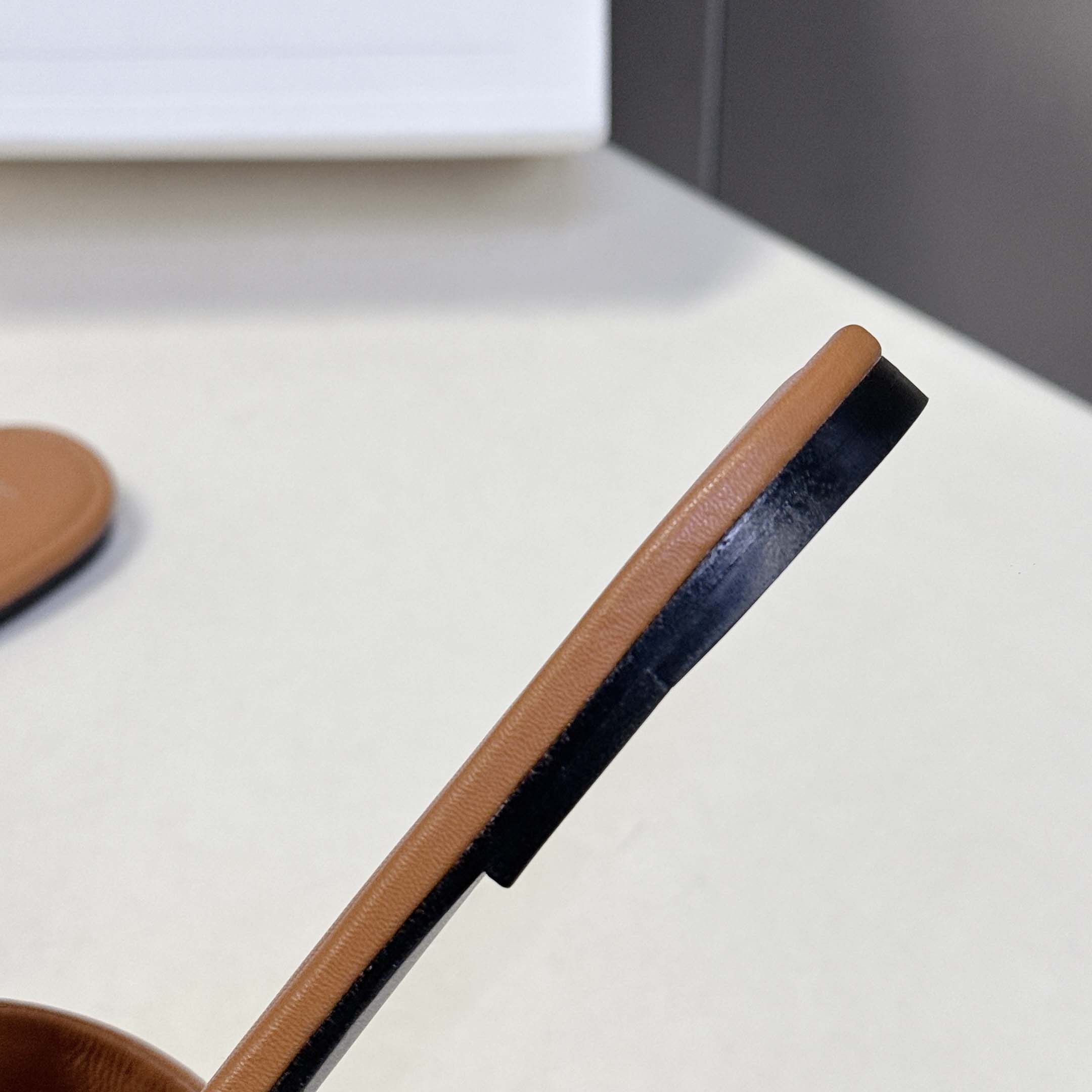 Celine Coast Mule In Lambskin - DopestKickz