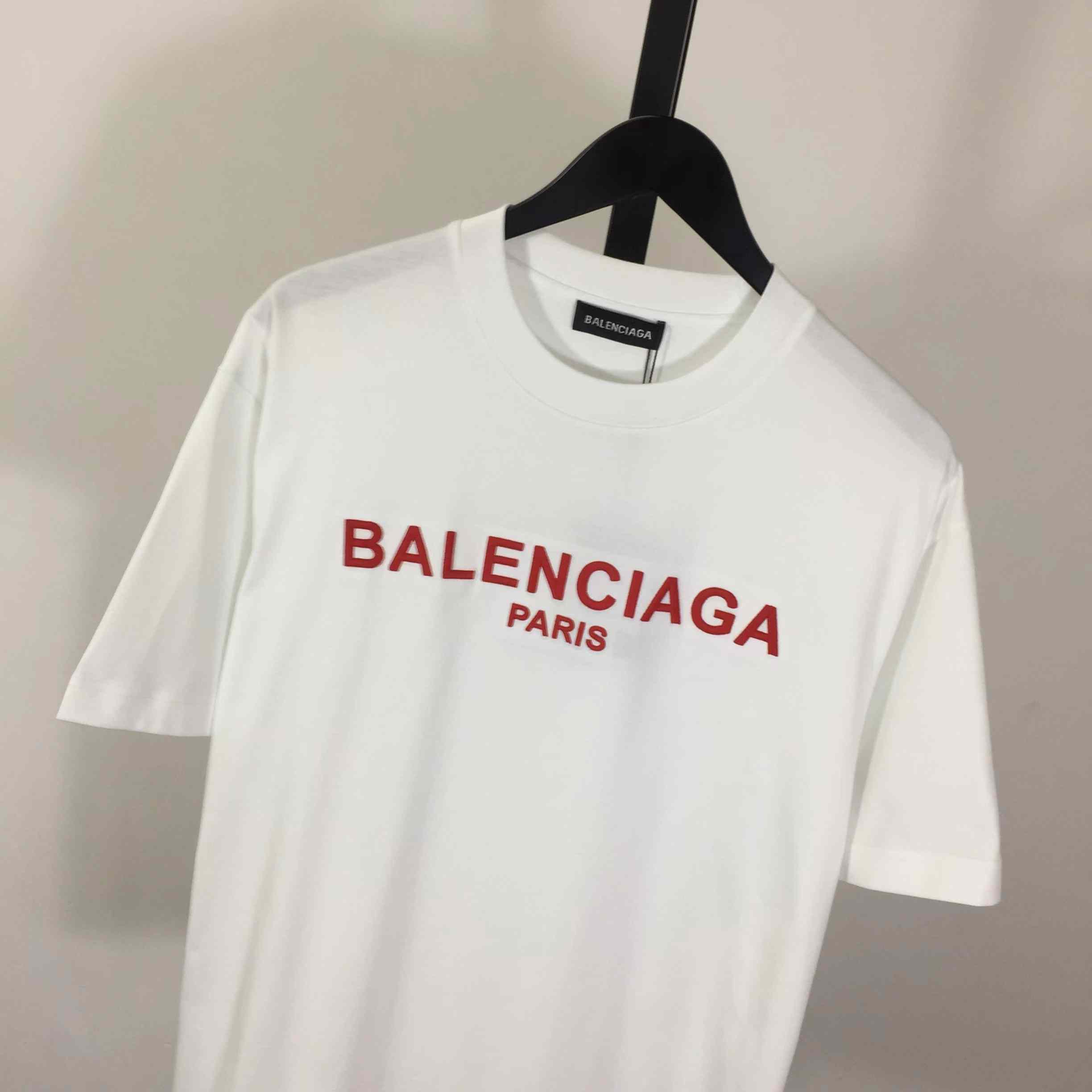 Balenciaga T-shirt Medium Fit  - DopestKickz