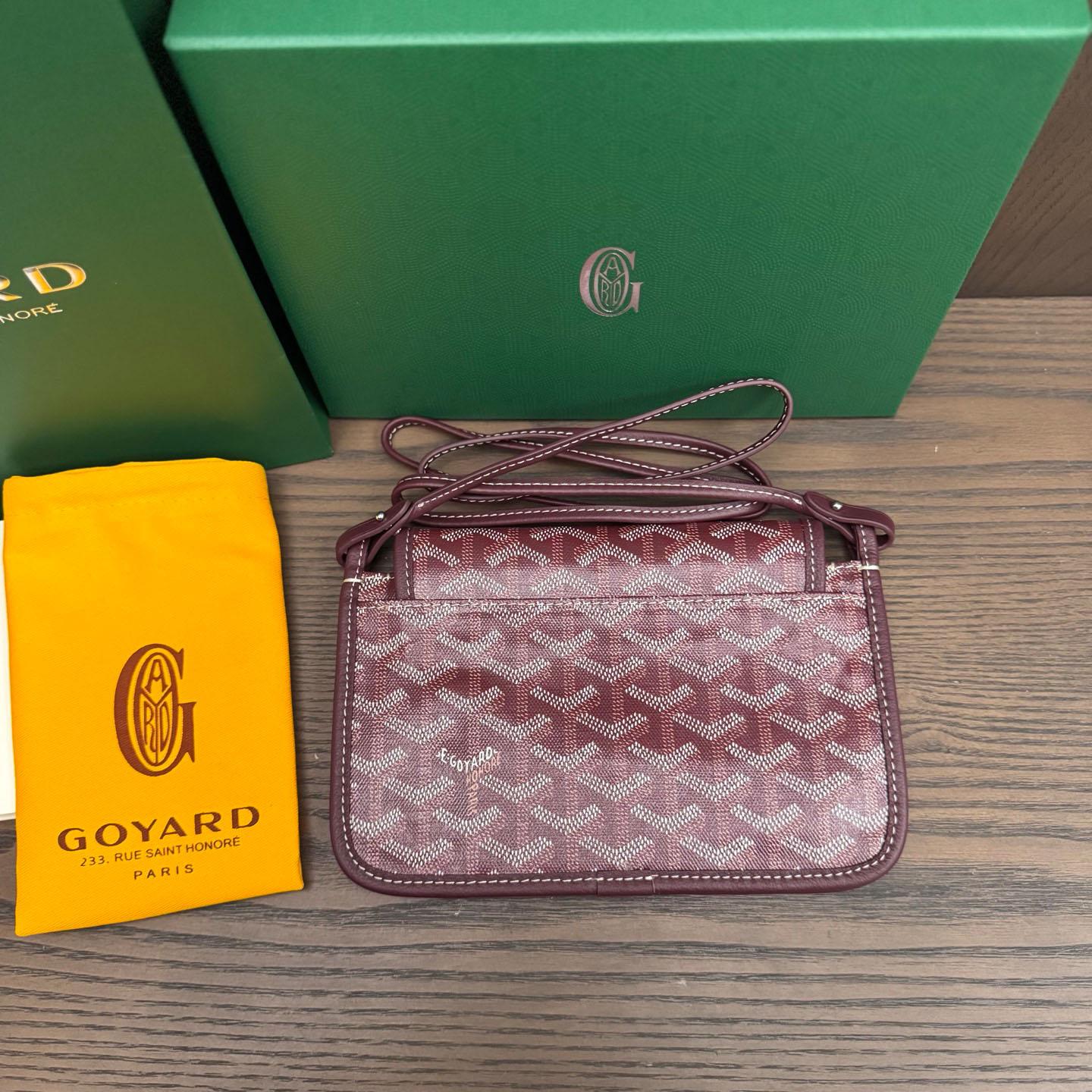 Goyard Plumet Pocket Wallet - DopestKickz