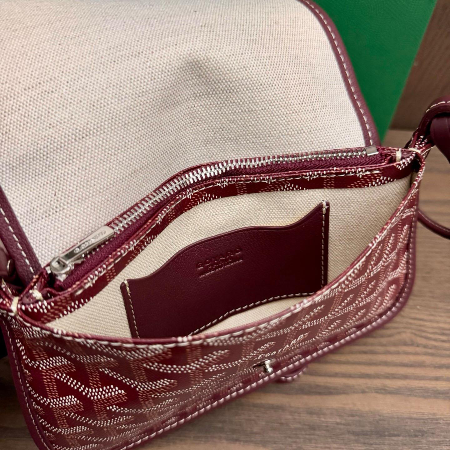 Goyard Plumet Pocket Wallet - DopestKickz