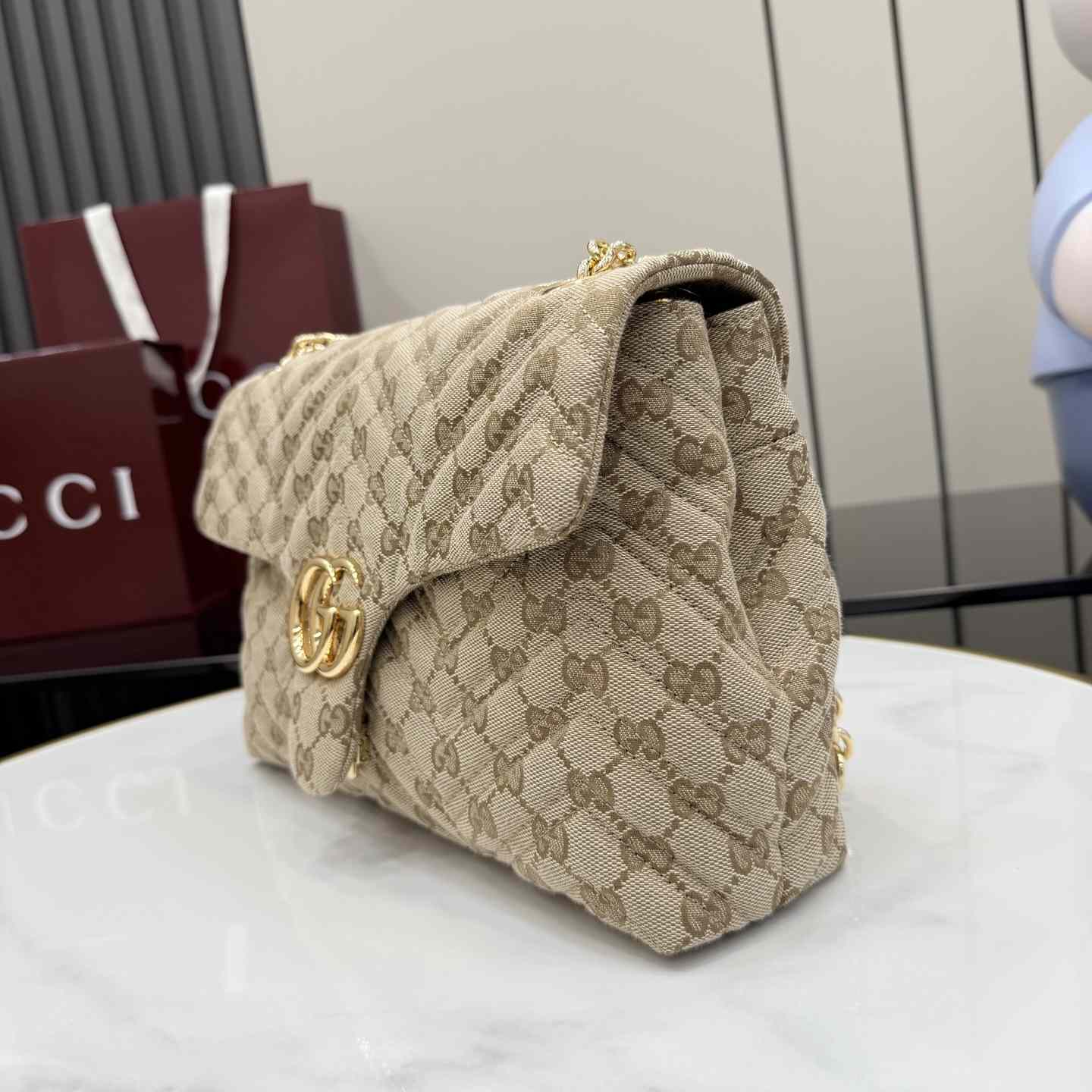 Gucci GG Marmont Medium Shoulder Bag - DopestKickz