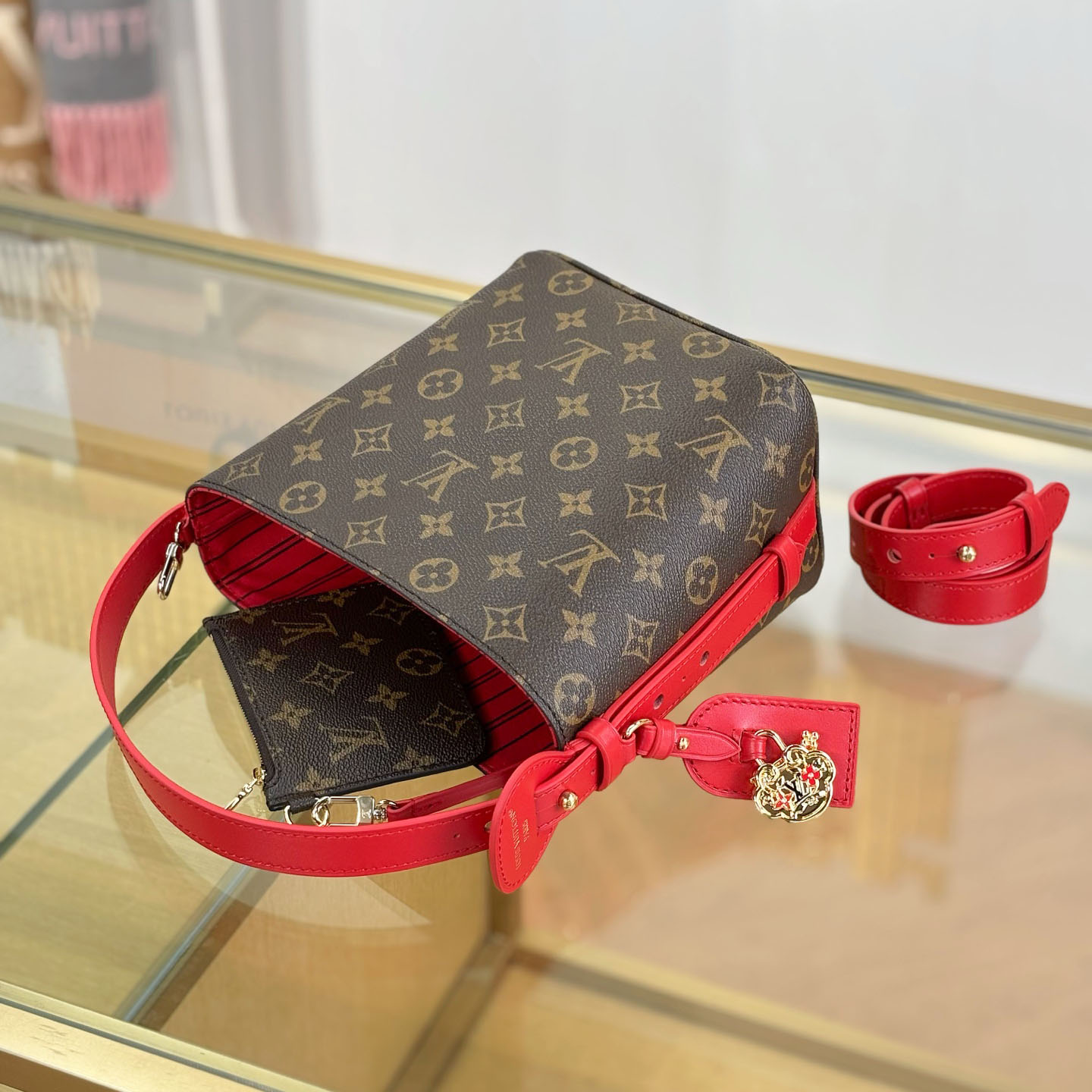 Louis Vuitton All In BB M28317 - DopestKickz