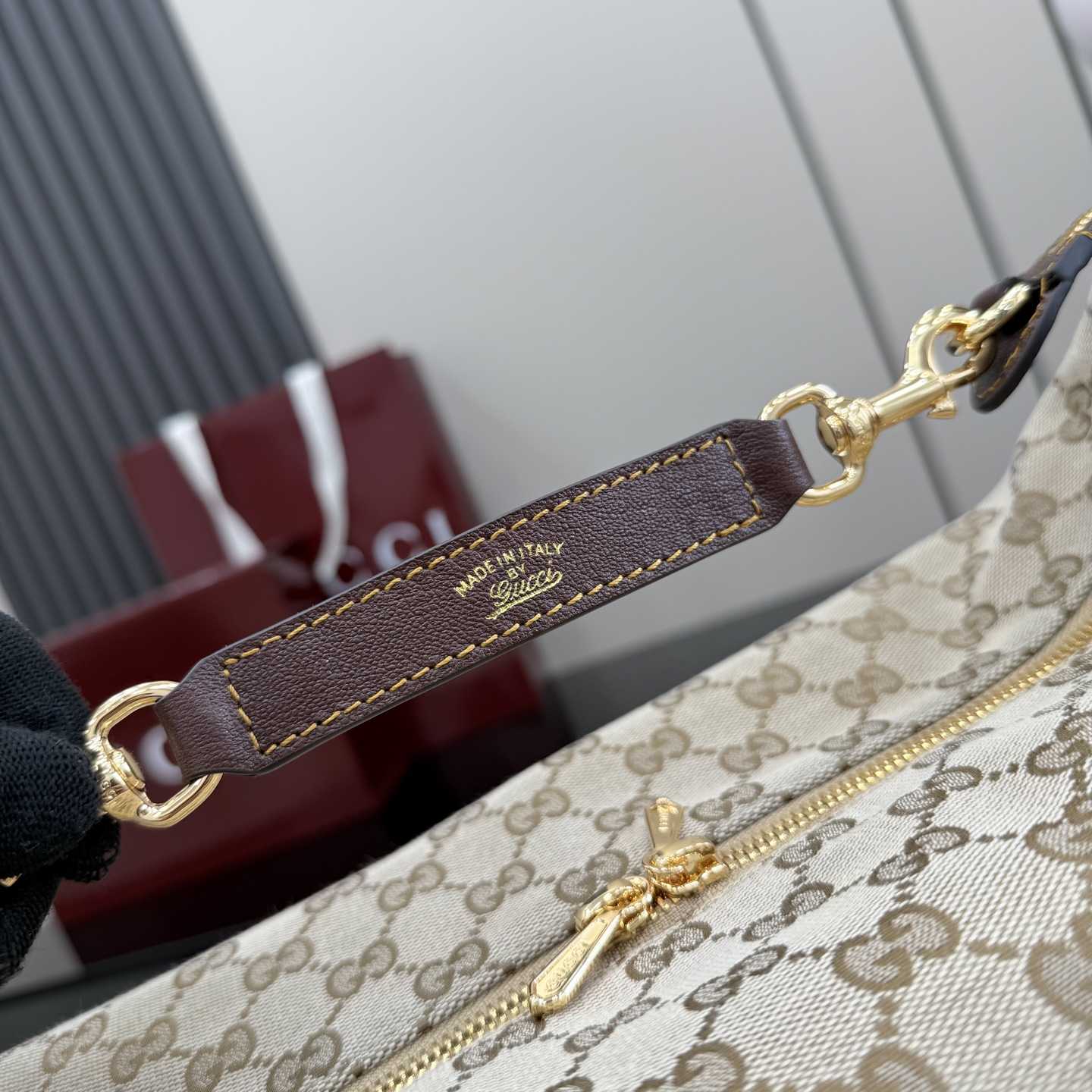 Gucci Brera Medium Crossbody Bag - DopestKickz