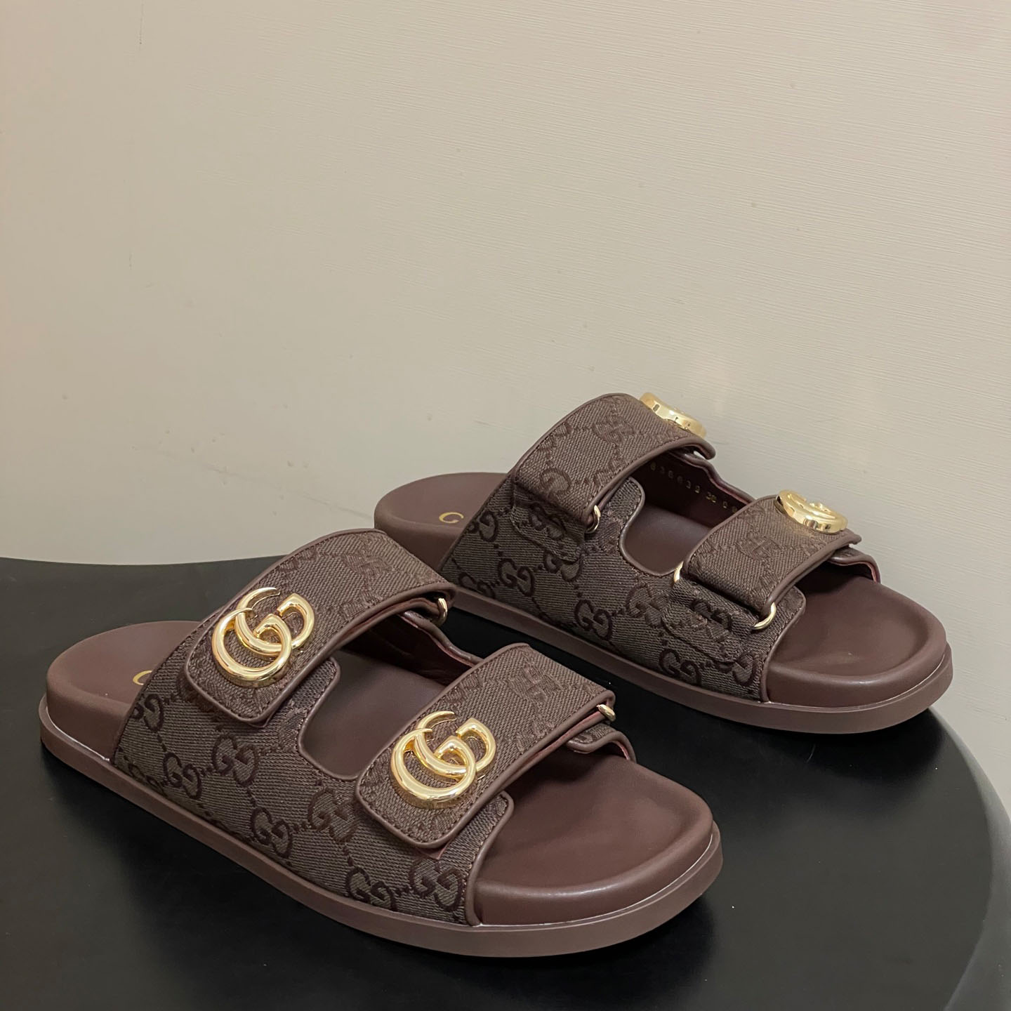 Gucci Sandal With Double G - DopestKickz