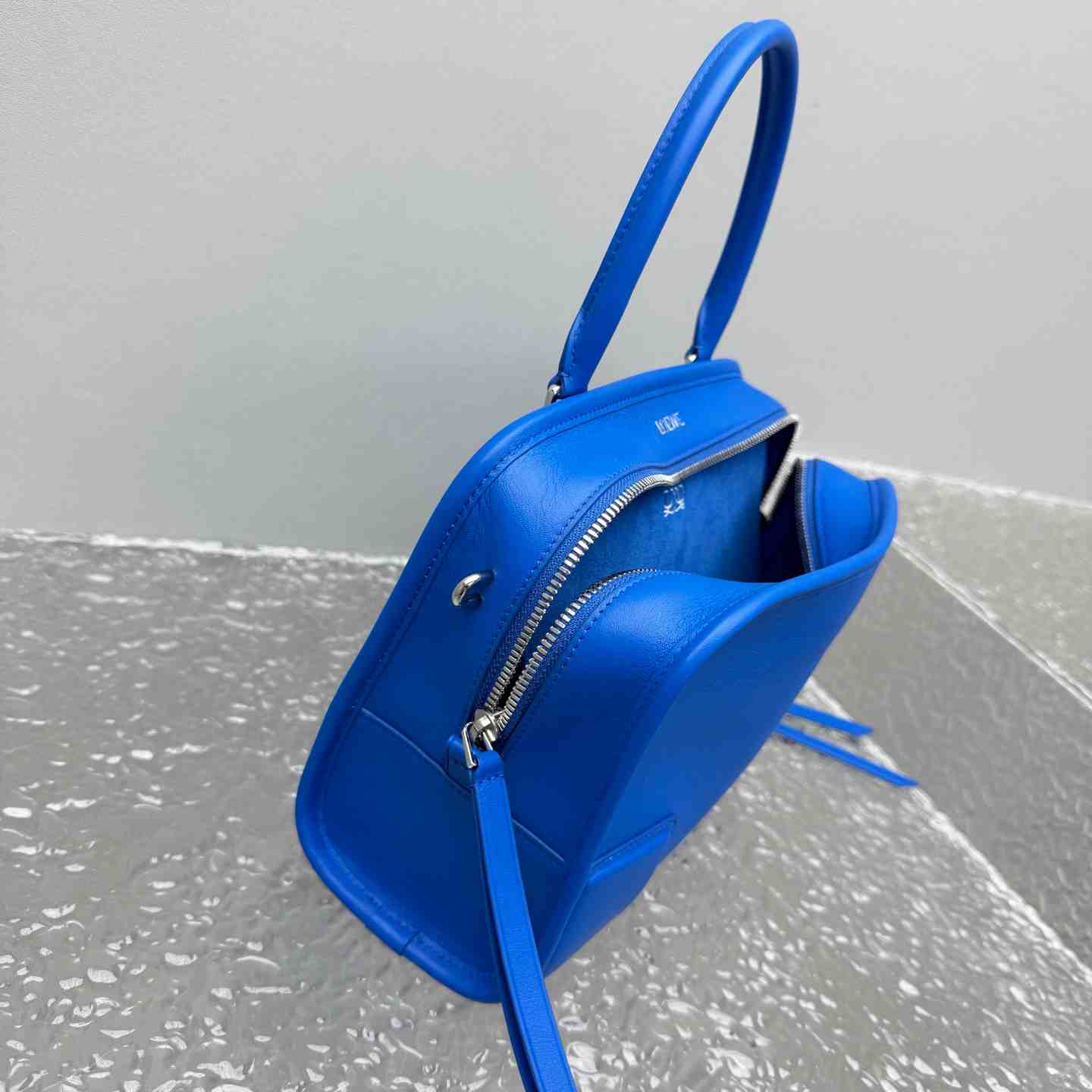 Loewe Small Amazona 180 Bag In Soft Calfskin - DopestKickz