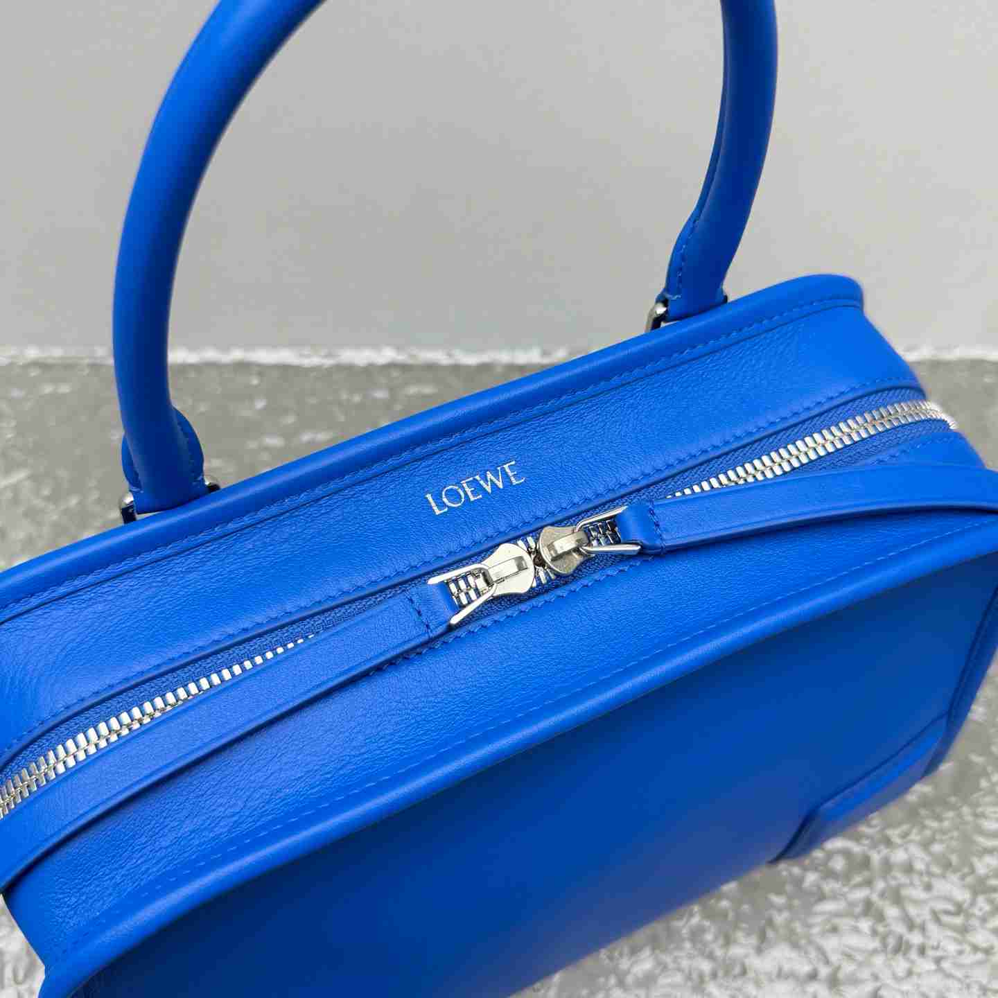 Loewe Small Amazona 180 Bag In Soft Calfskin - DopestKickz