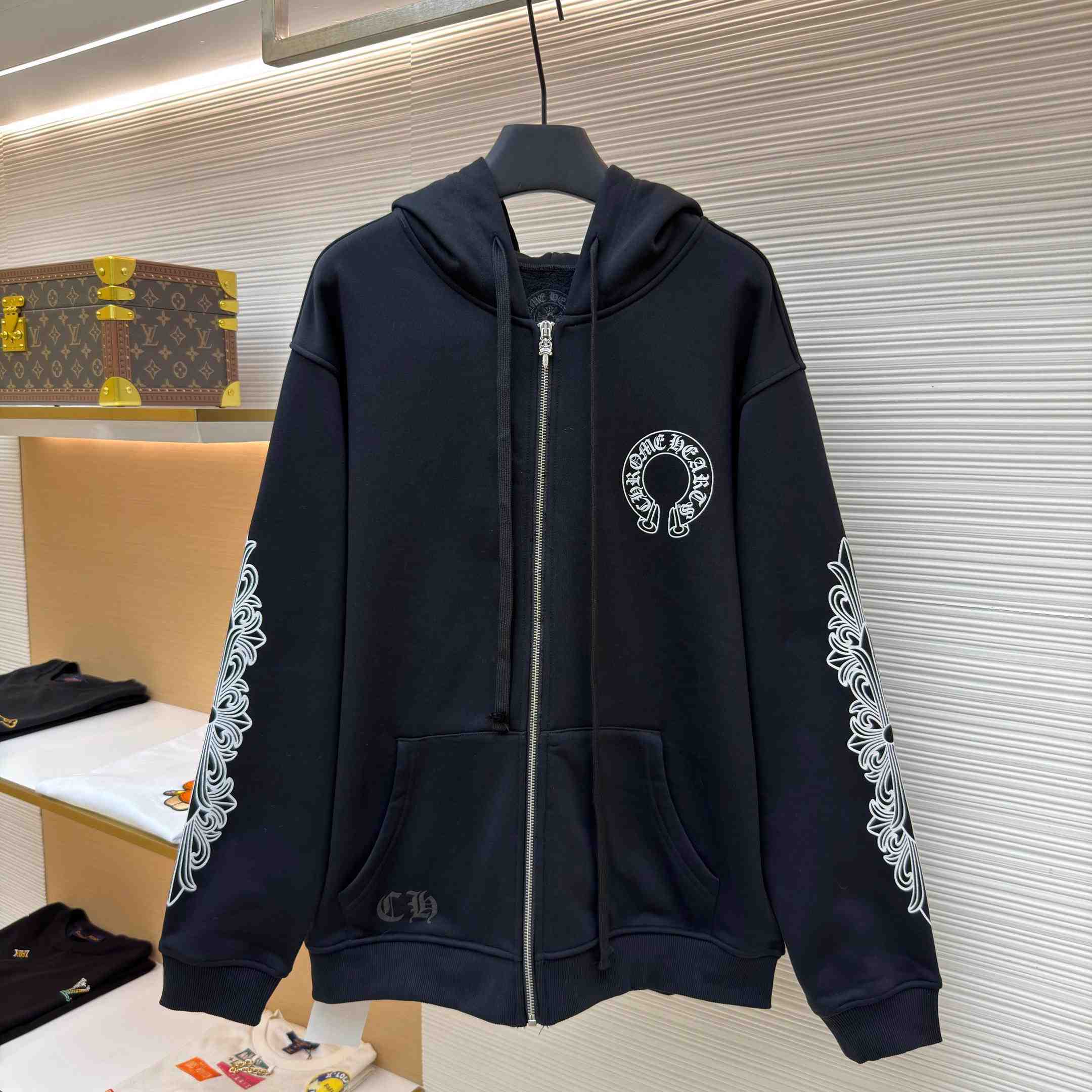 Chrome Hearts Horseshoe-Print Zip-Up Hoodie - DopestKickz